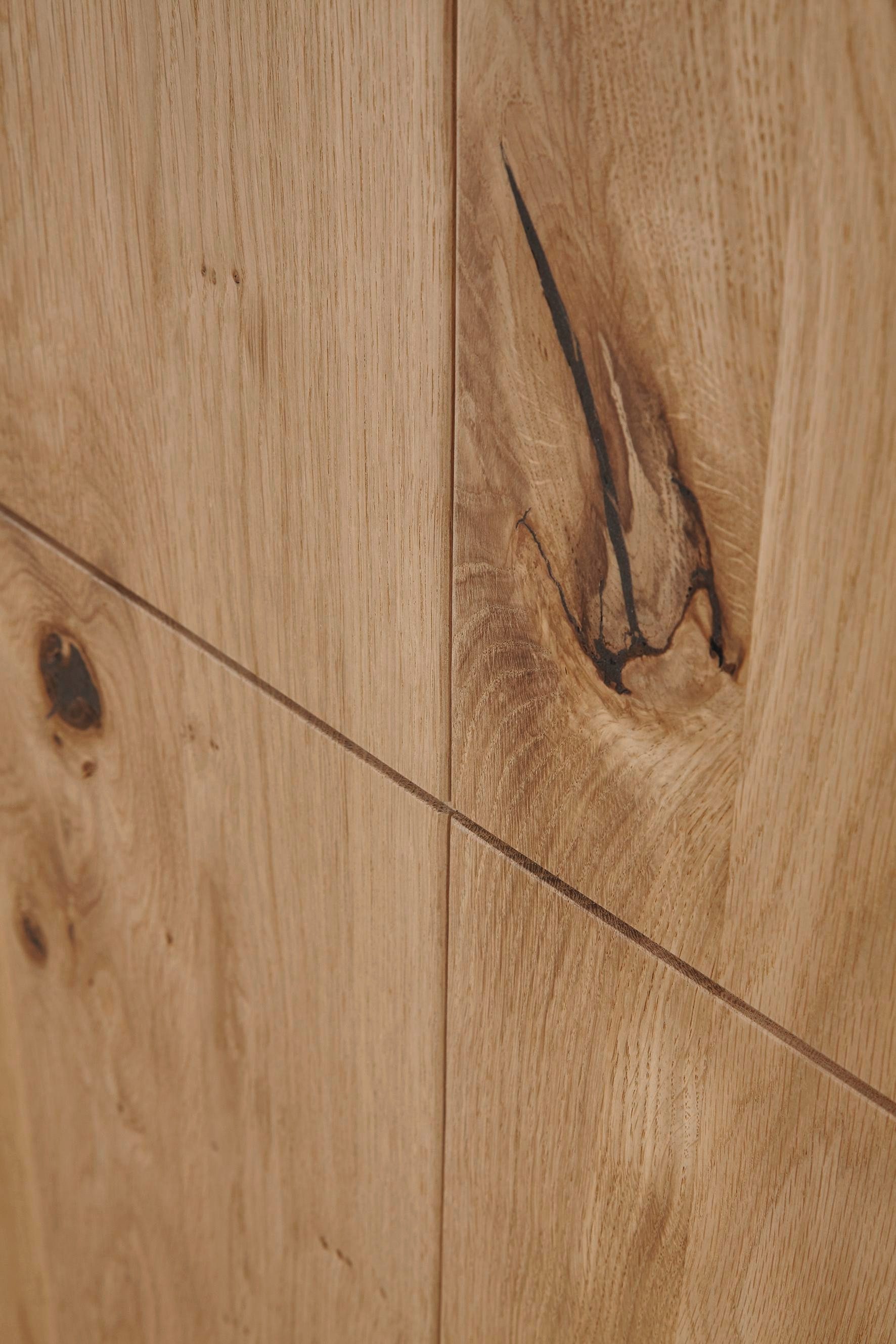 rauch Schuifdeurkast Kledingkast kast garderobe slaapkamerkast SCALE-WOOD edel gesplitste front in massief takken eiken met glazen deuren made in germany