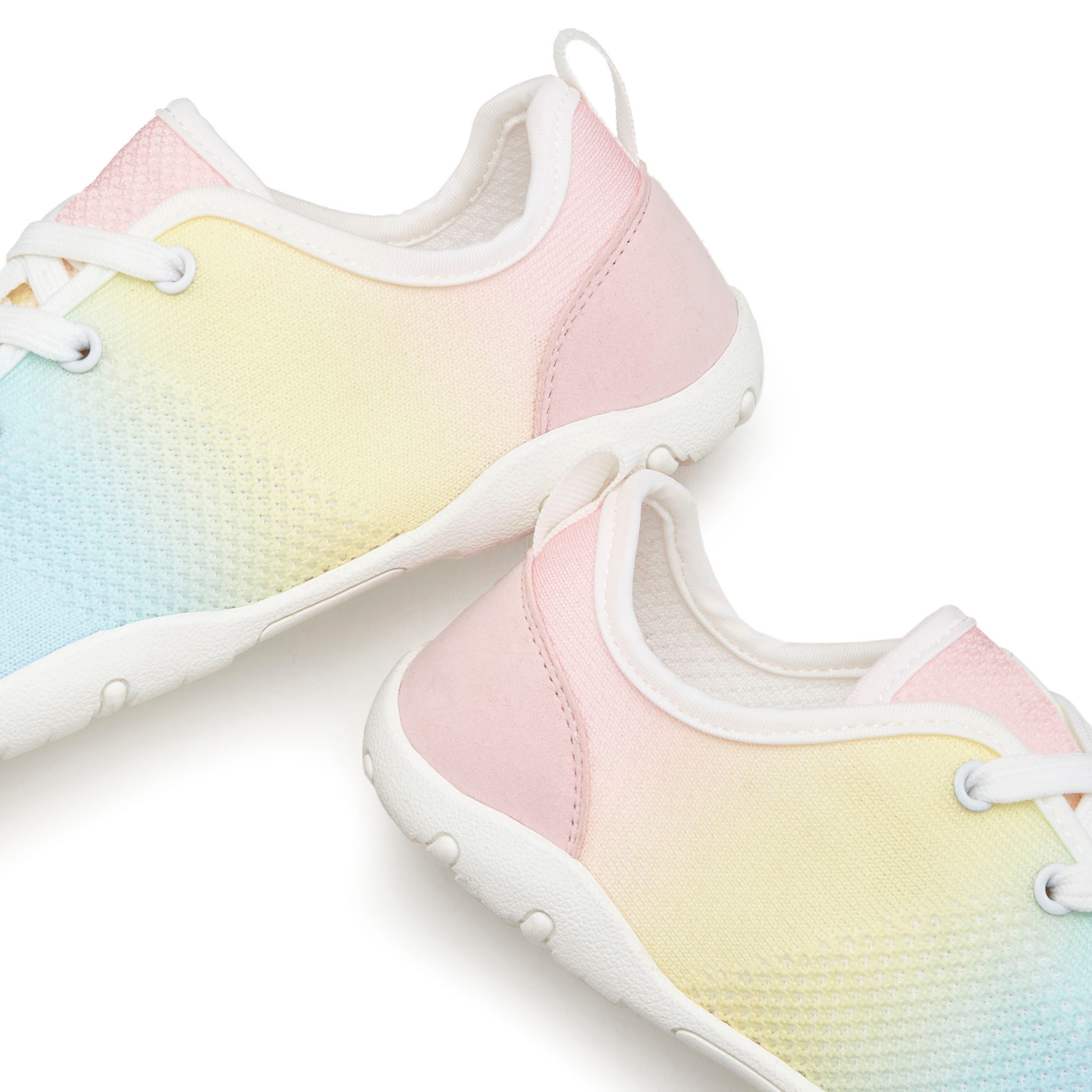 Vivance Sneakers Veterschoen, met lichte zool en modieuze kleurverloop vegan
