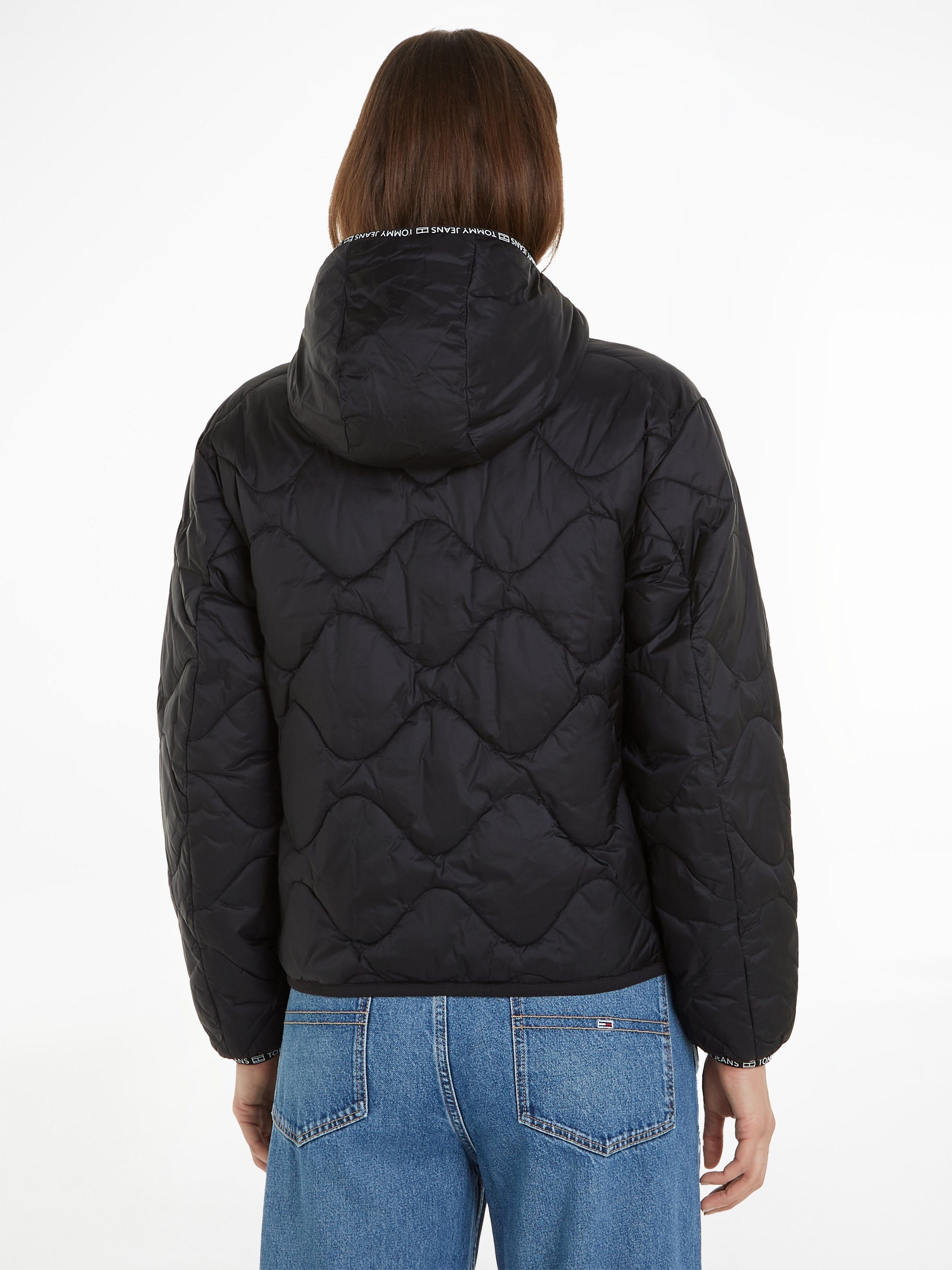 Tommy Jeans Curve Gewatteerde jas TJW QUILTED TAPE HOOD PUFFER EXT