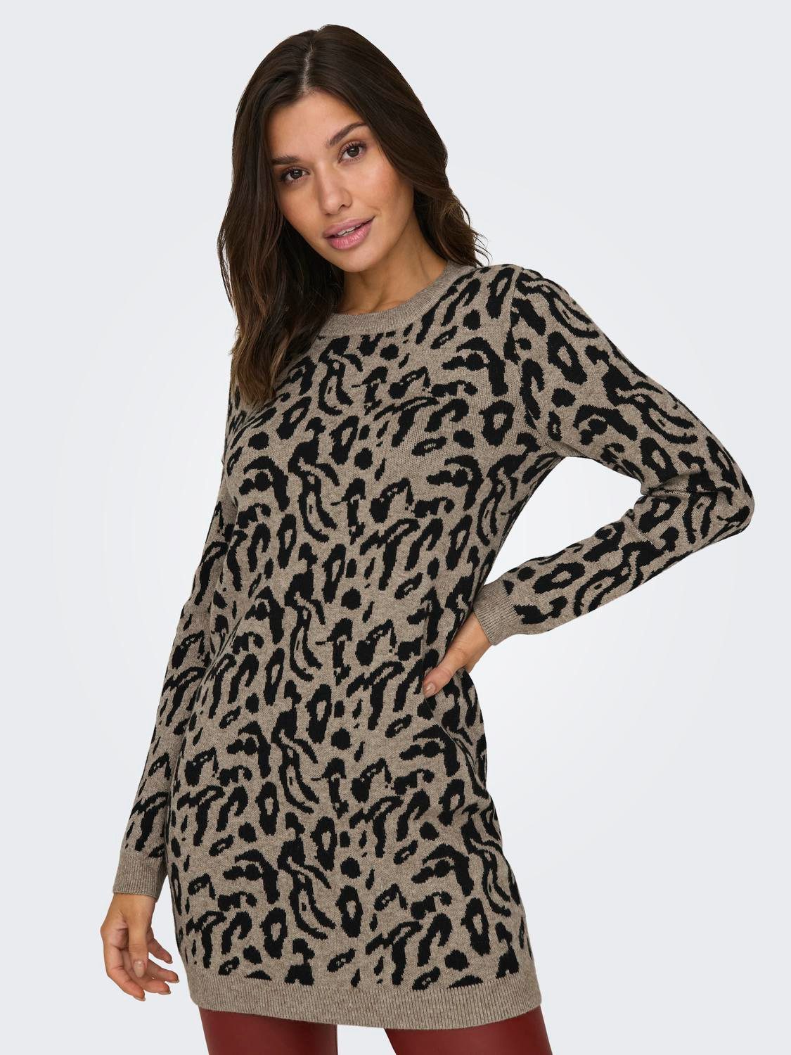 Only Gebreide jurk ONLJENNI LS ANIMAL DRESS EX KNT
