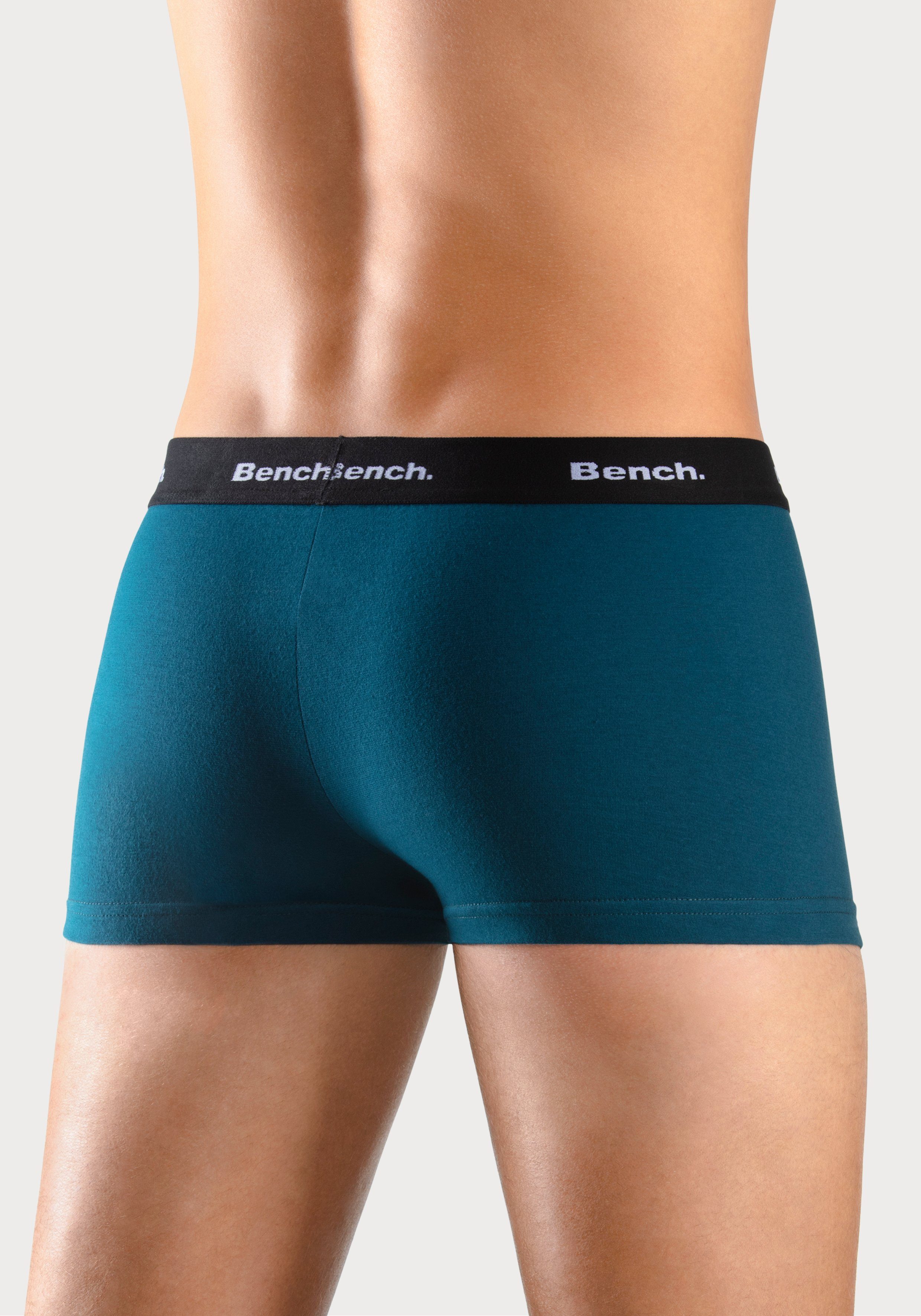 Bench. Hipster strak zittende boxershorts van katoenmix (set, 4 stuks)