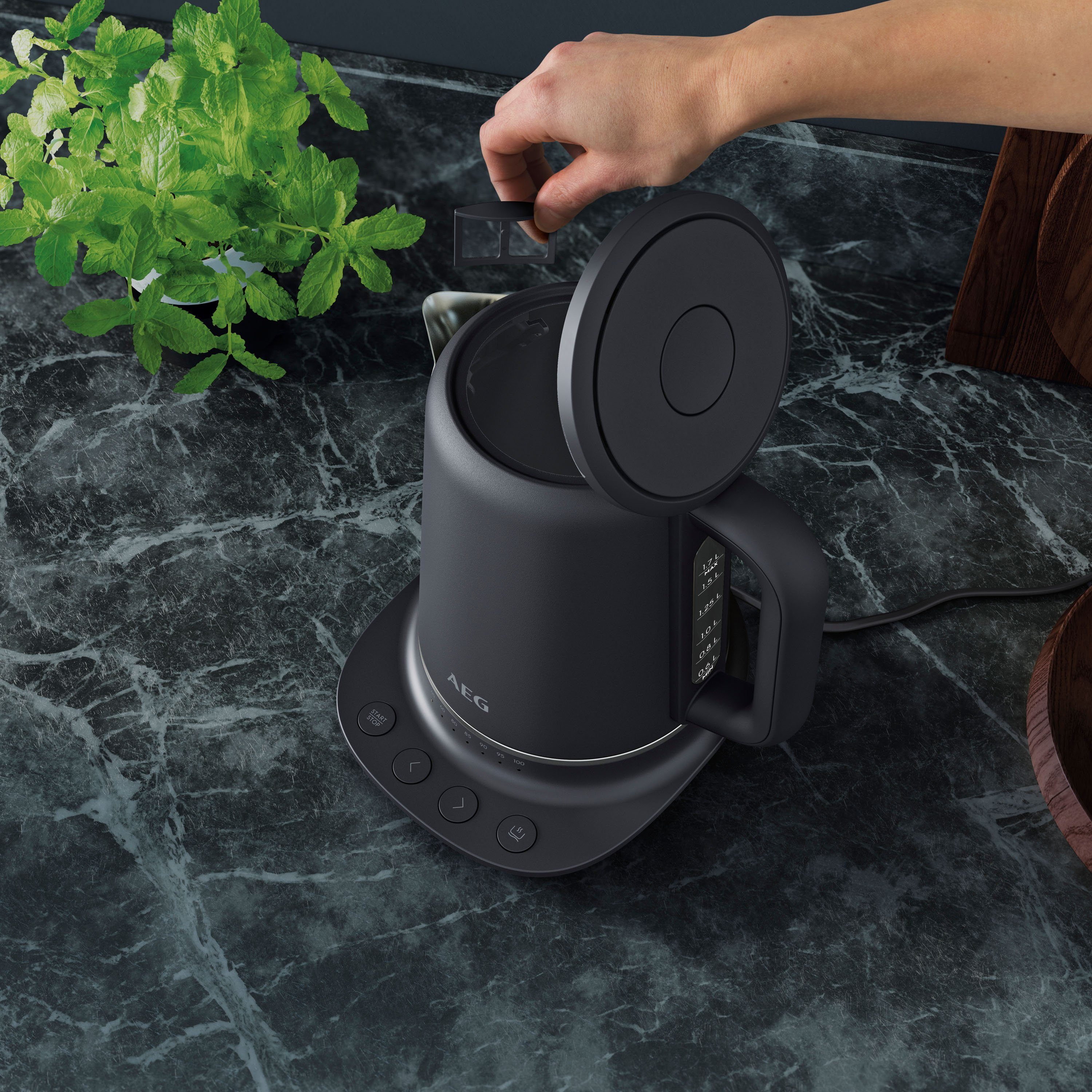 AEG Waterkoker K7-1-6BP Gourmet 7, 1,7 l