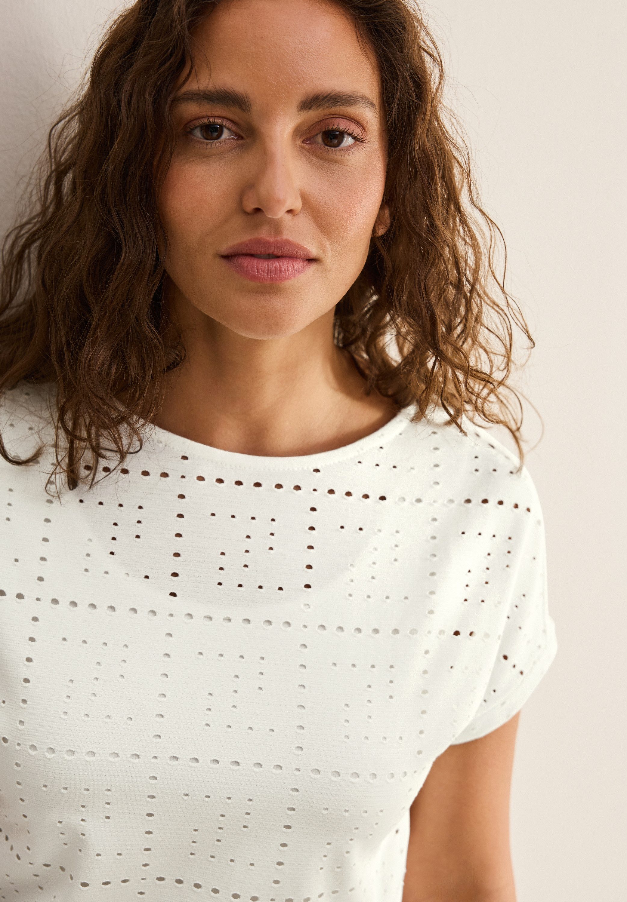 Cecil T-shirt met perforatiemotief
