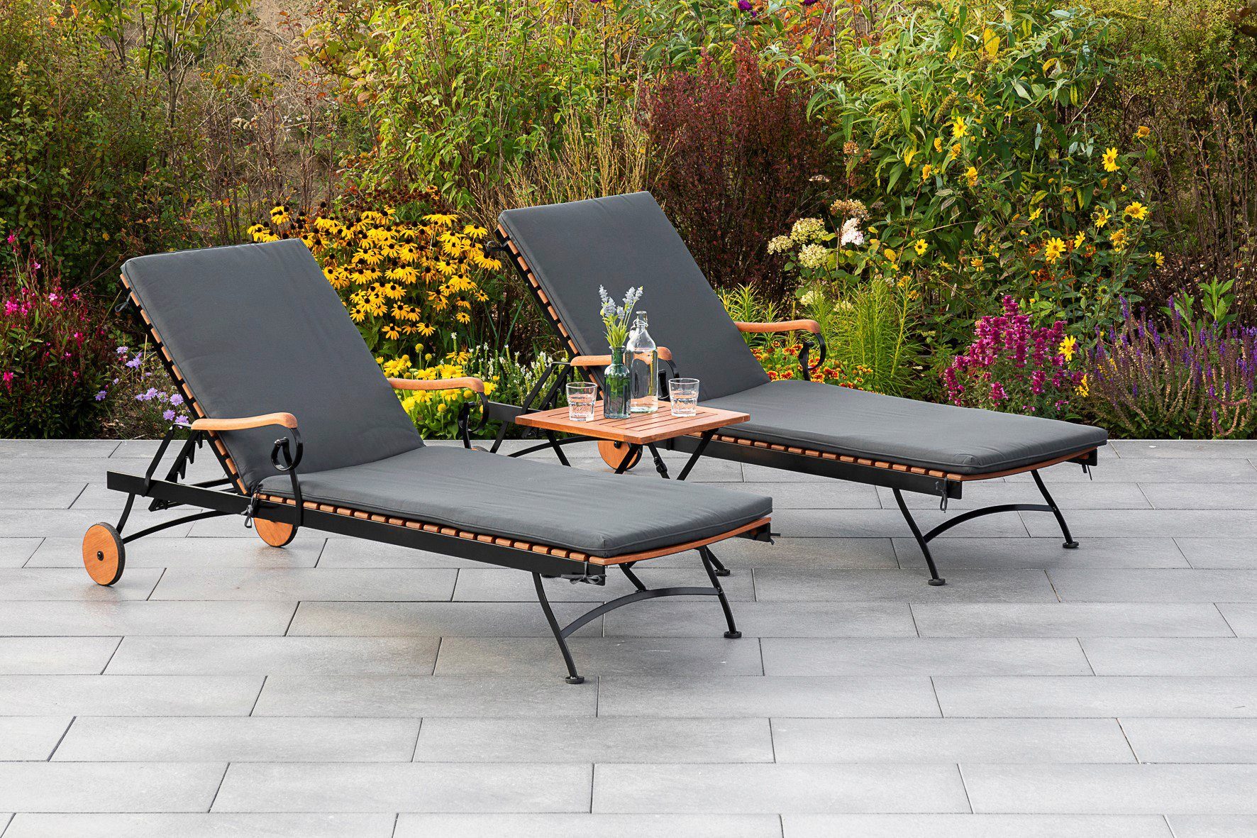 MERXX Tuin-eethoek Kasteeltuin 2 tuinstoelen, klapkruk, met kussens (3-delig)