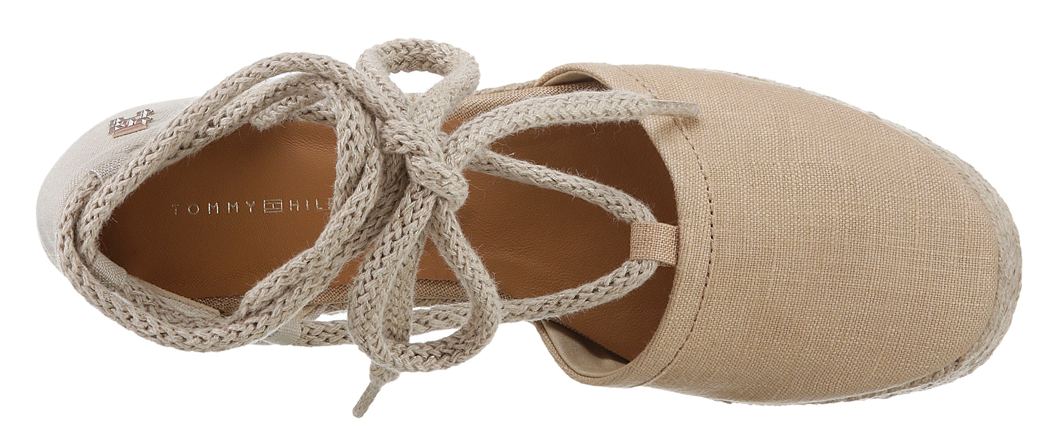 Tommy Hilfiger Espadrilles CLOSED TOE LINEN FLATFORM , zomerschoen, sleehak, met mooie enkelveters