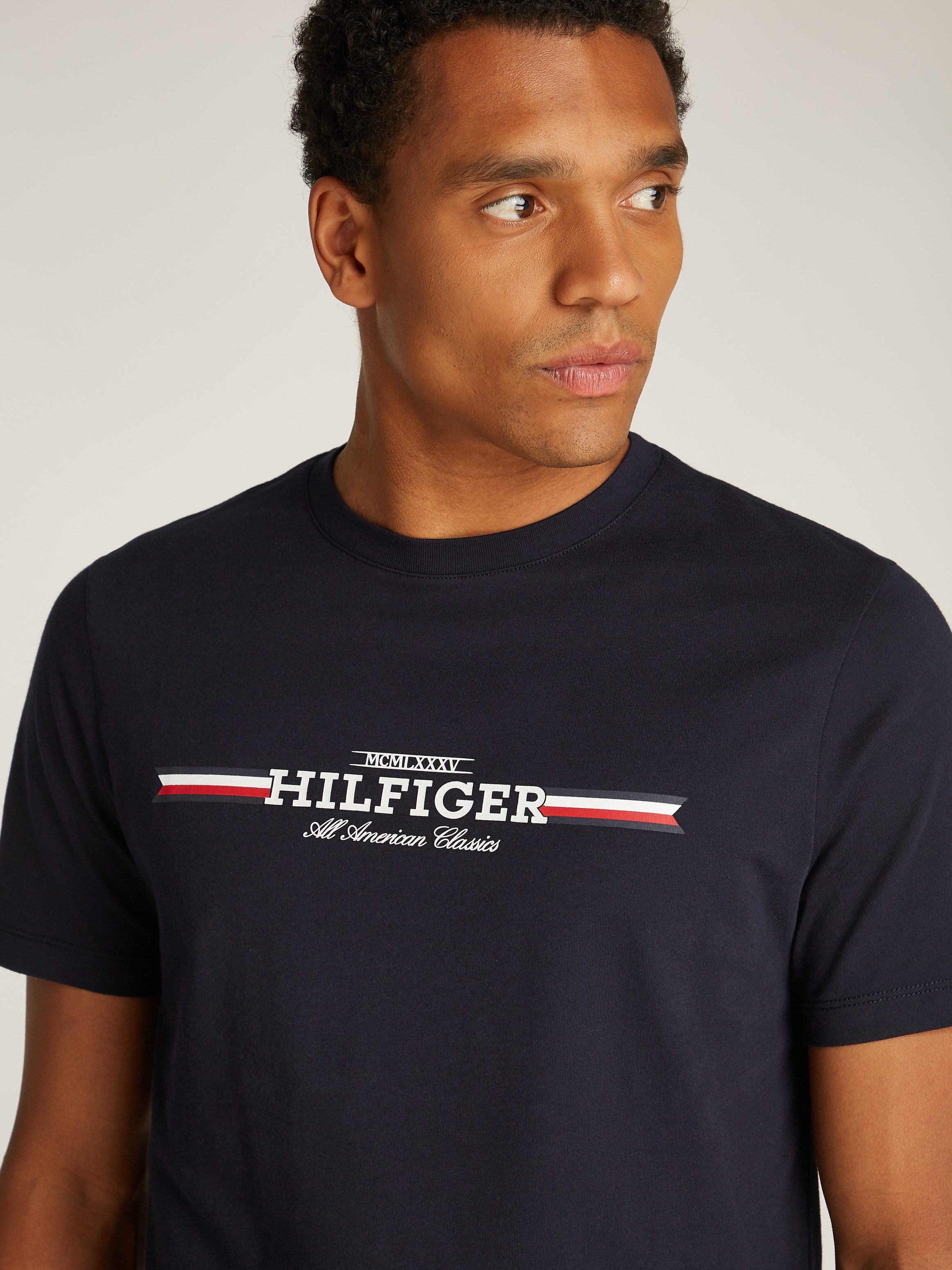 Tommy Hilfiger Shirt met ronde hals HILFIGER CHEST STRIPE TEE