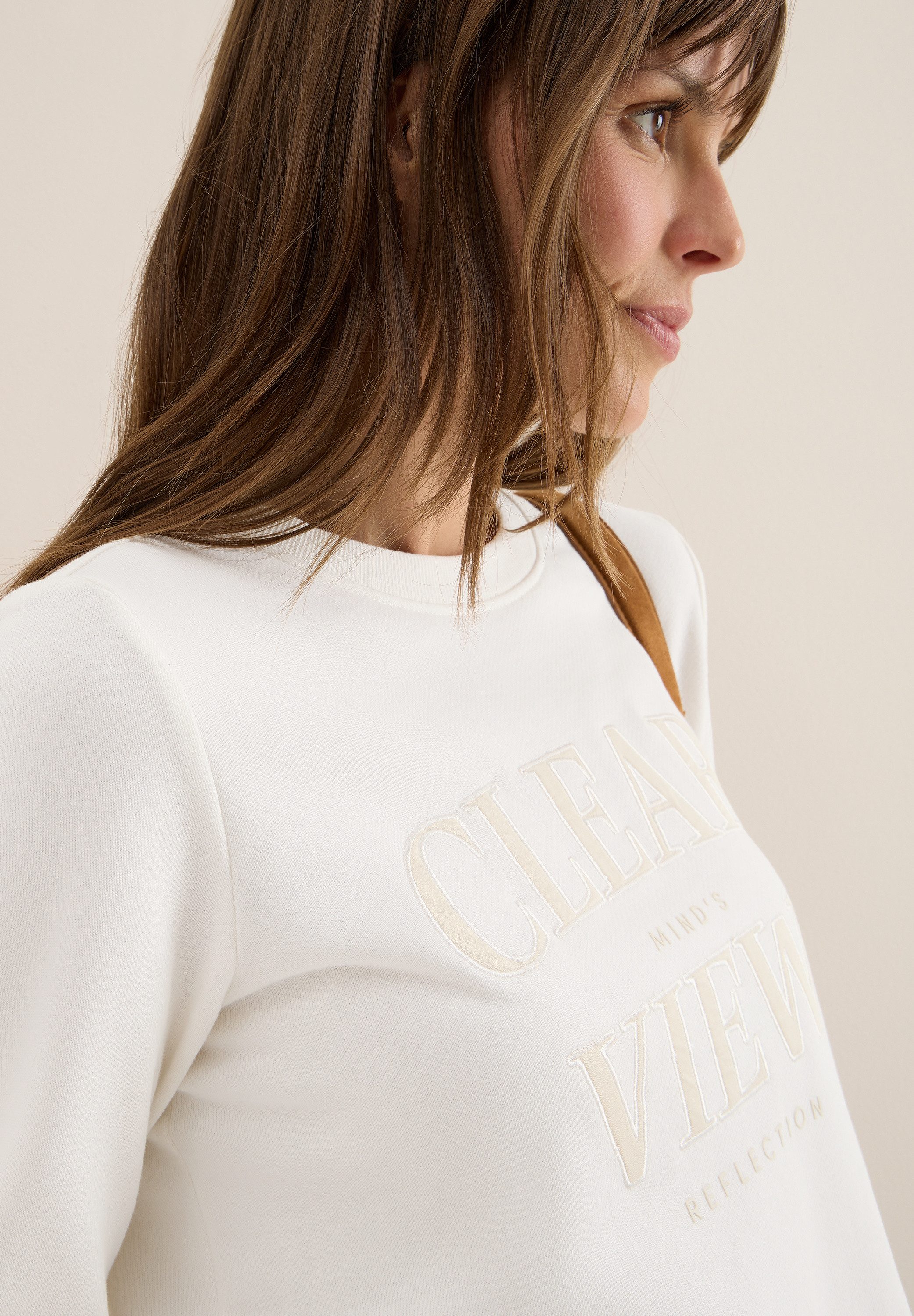 Cecil Sweatshirt