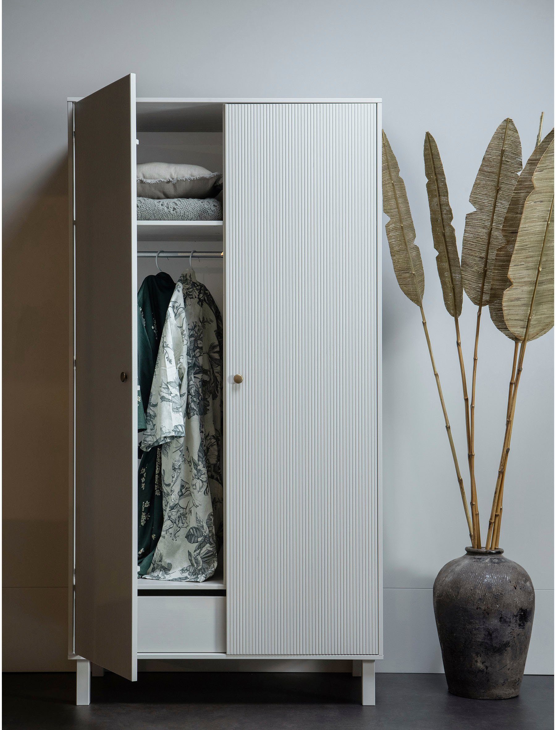 WOOOD Kledingkast Madu met kledingstang, van grenenhout, h 195 cm x b 100 cm