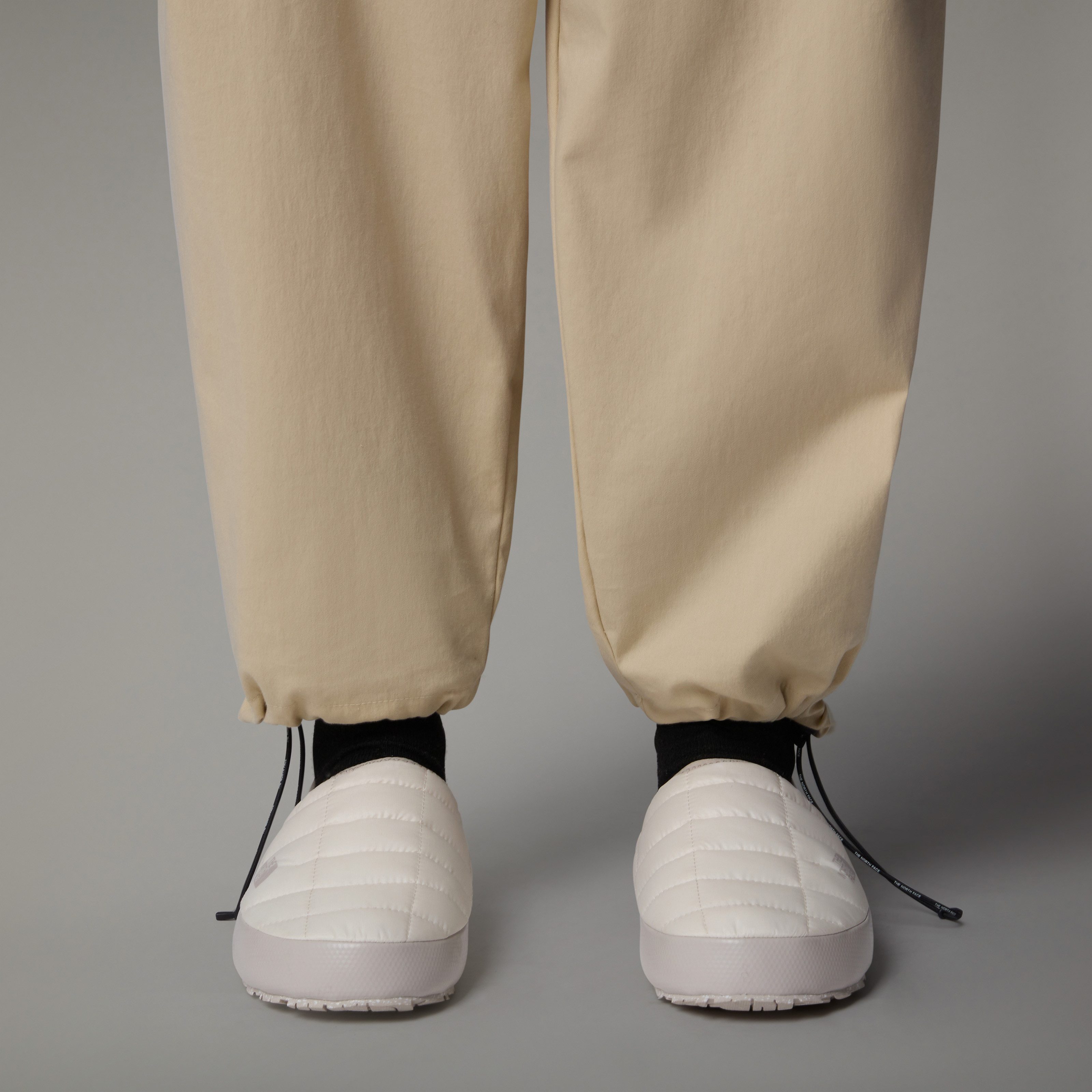 The North Face Pantoffels W THERMOBALL TRACTION MULE V