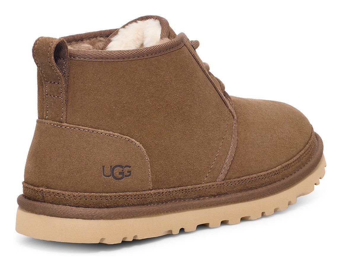 UGG Veterschoenen Neumel chukka boot, vrijetijdsschoen met casual 3-gaats vetersluiting