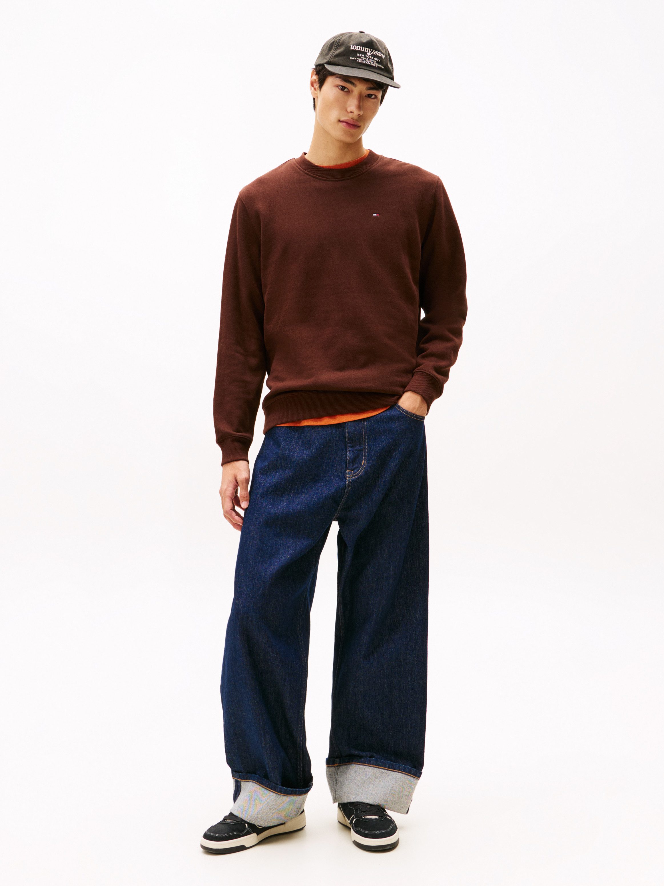 TOMMY JEANS Sweatshirt TJM REG S FLAG CREW Met geborduurd merklogo op borsthoogte