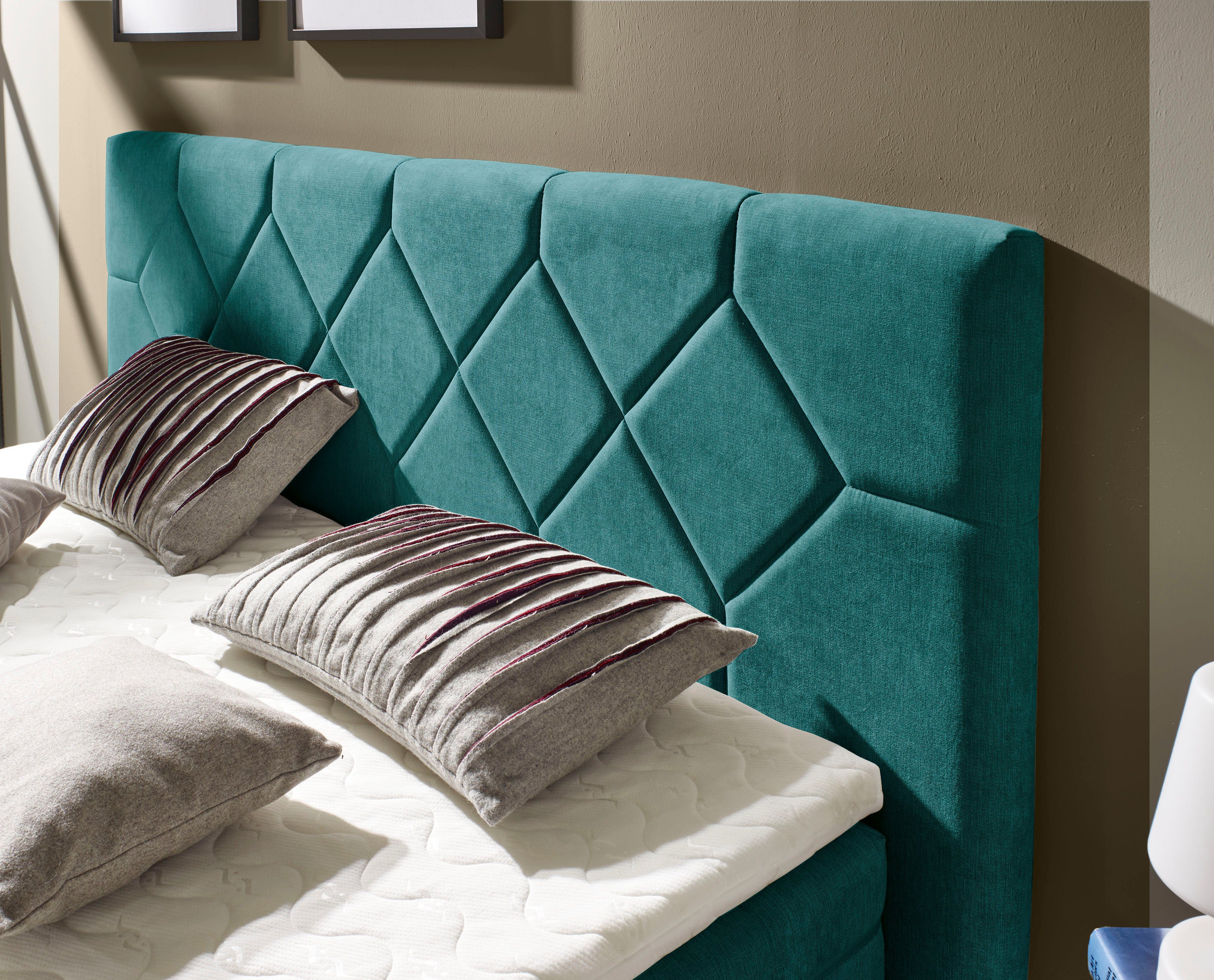 Places of Style Boxspring Atlanta inclusief topmatras en bedkist