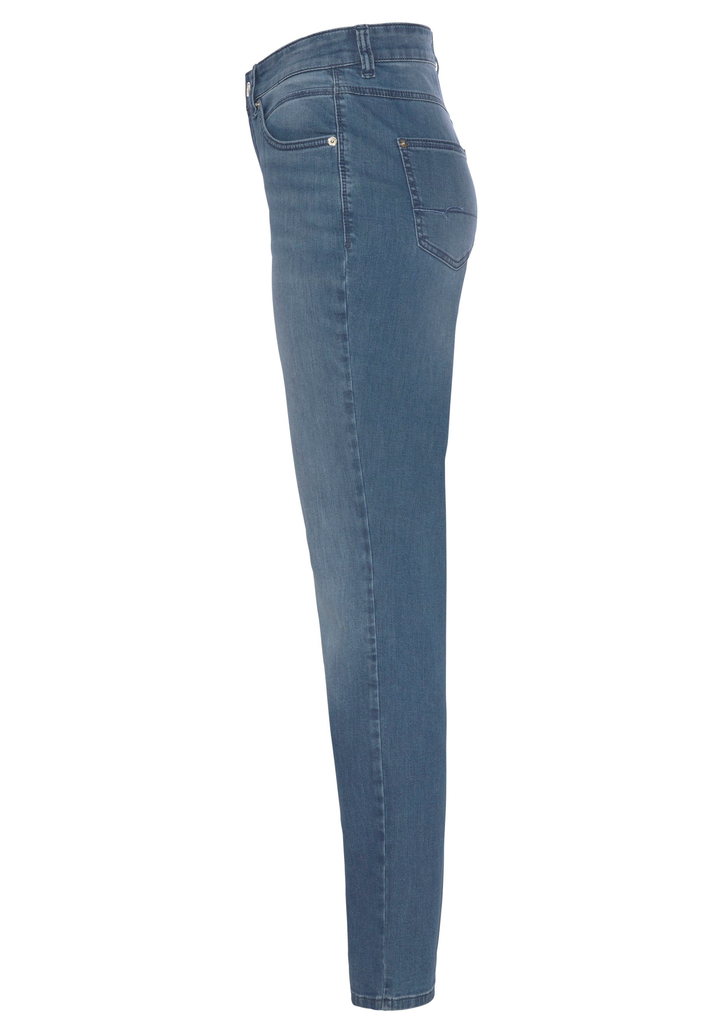 MAC Stretch jeans Melanie Recht model