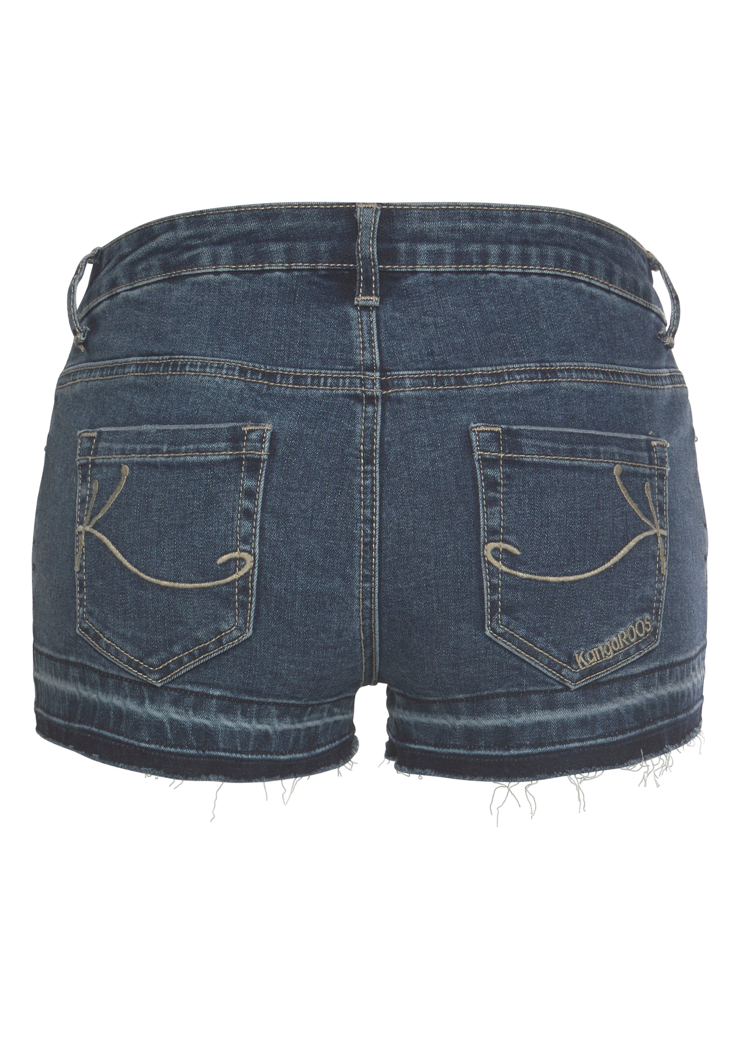 KangaROOS Jeansshort korte broek, met destroyed-effecten, lage taille