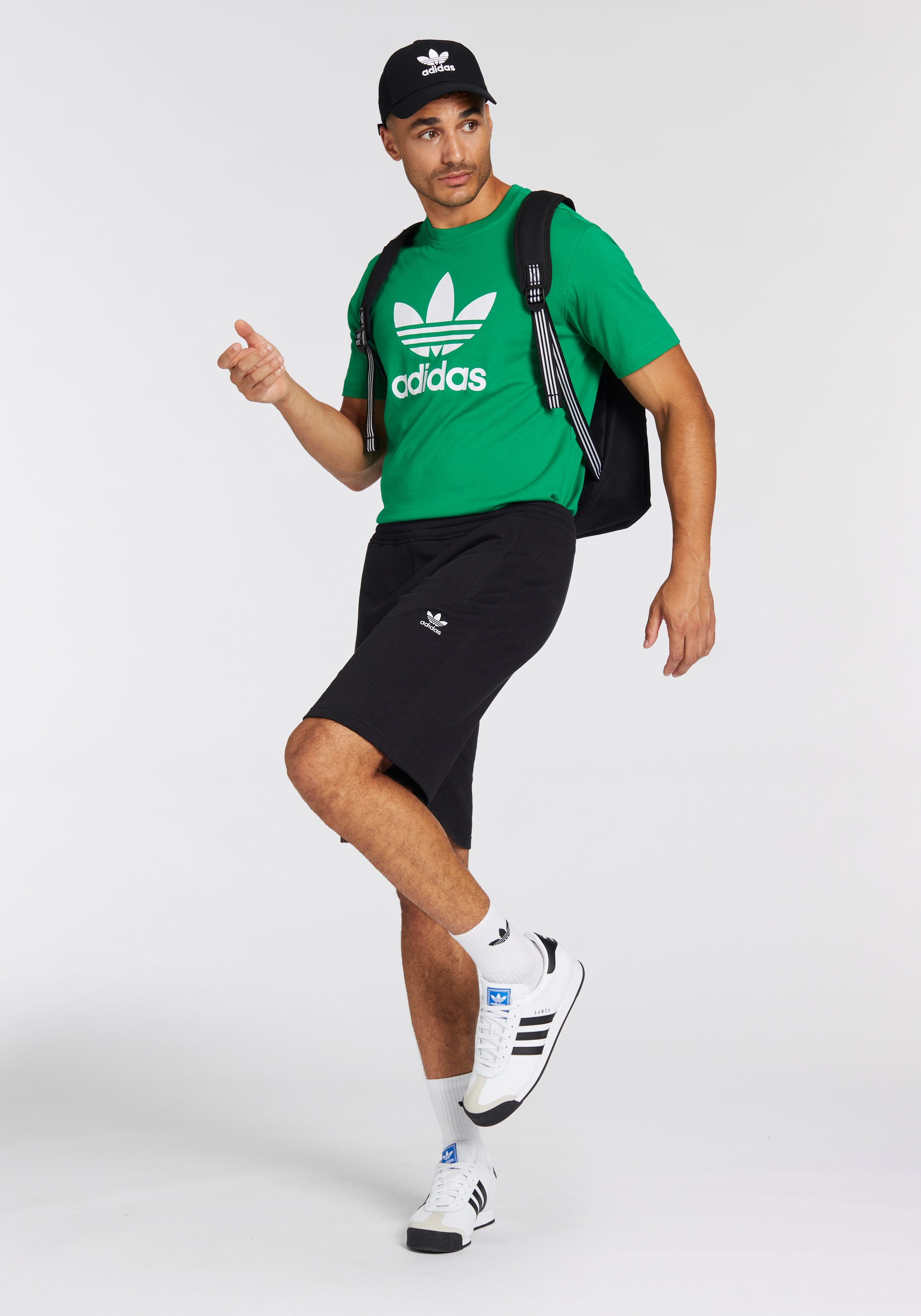 adidas Originals Short ESS SHO Essentiële sweat shorts met logo, van zacht french terry materiaal (1-delig)