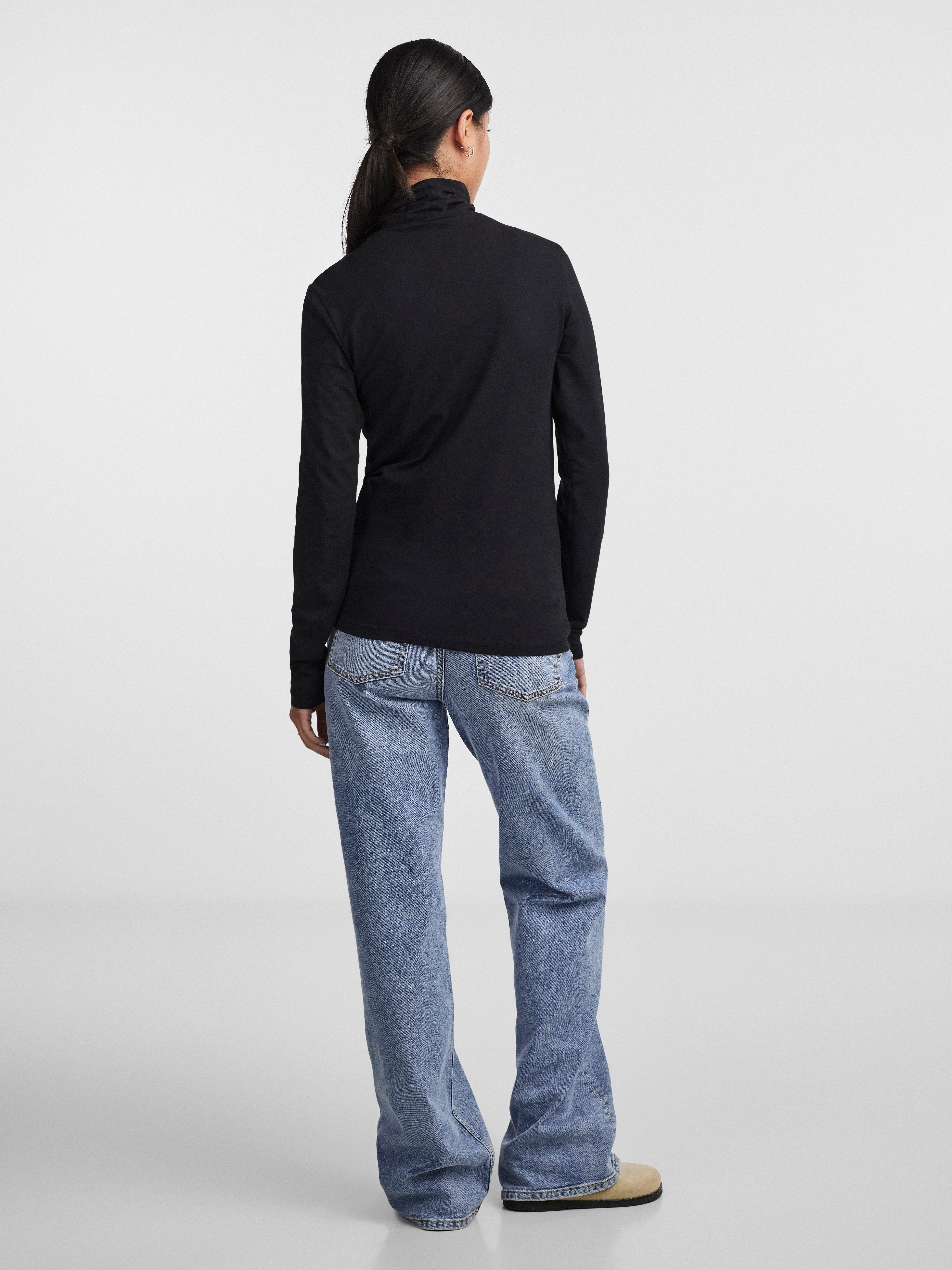 pieces Colshirt PCSIRENE LS ROLLNECK TOP JRS NOOS