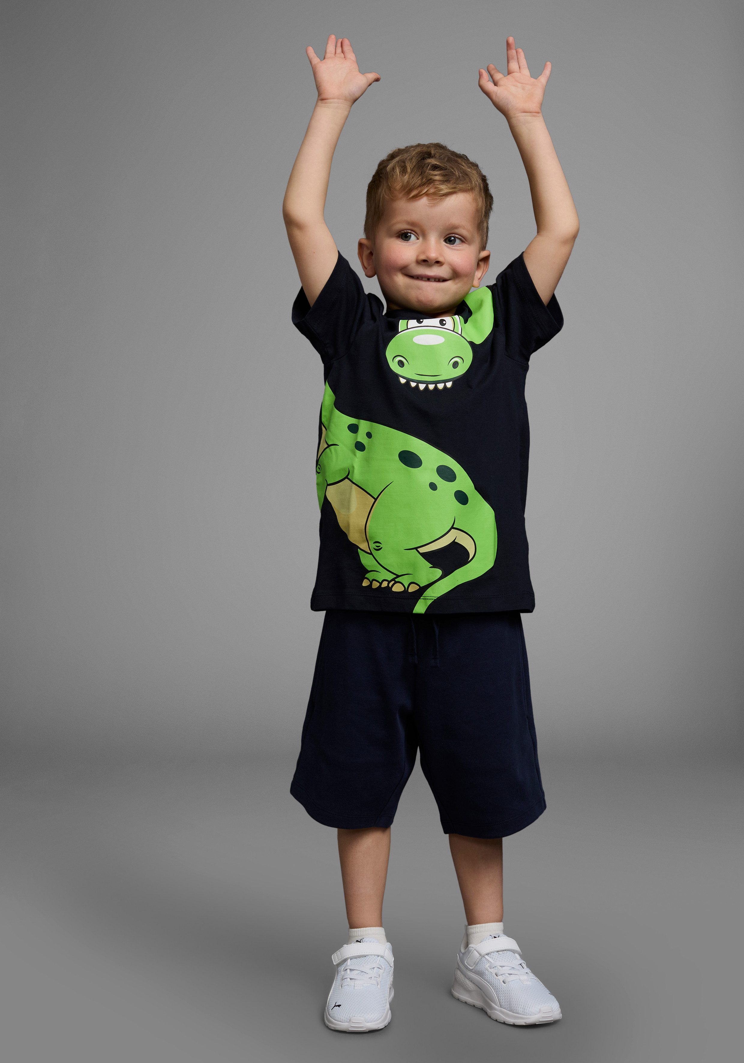 KIDSWORLD T-shirt Met grote print: GREEN DINO Korte mouwen, basic pasvorm, bedrukt, ronde hals
