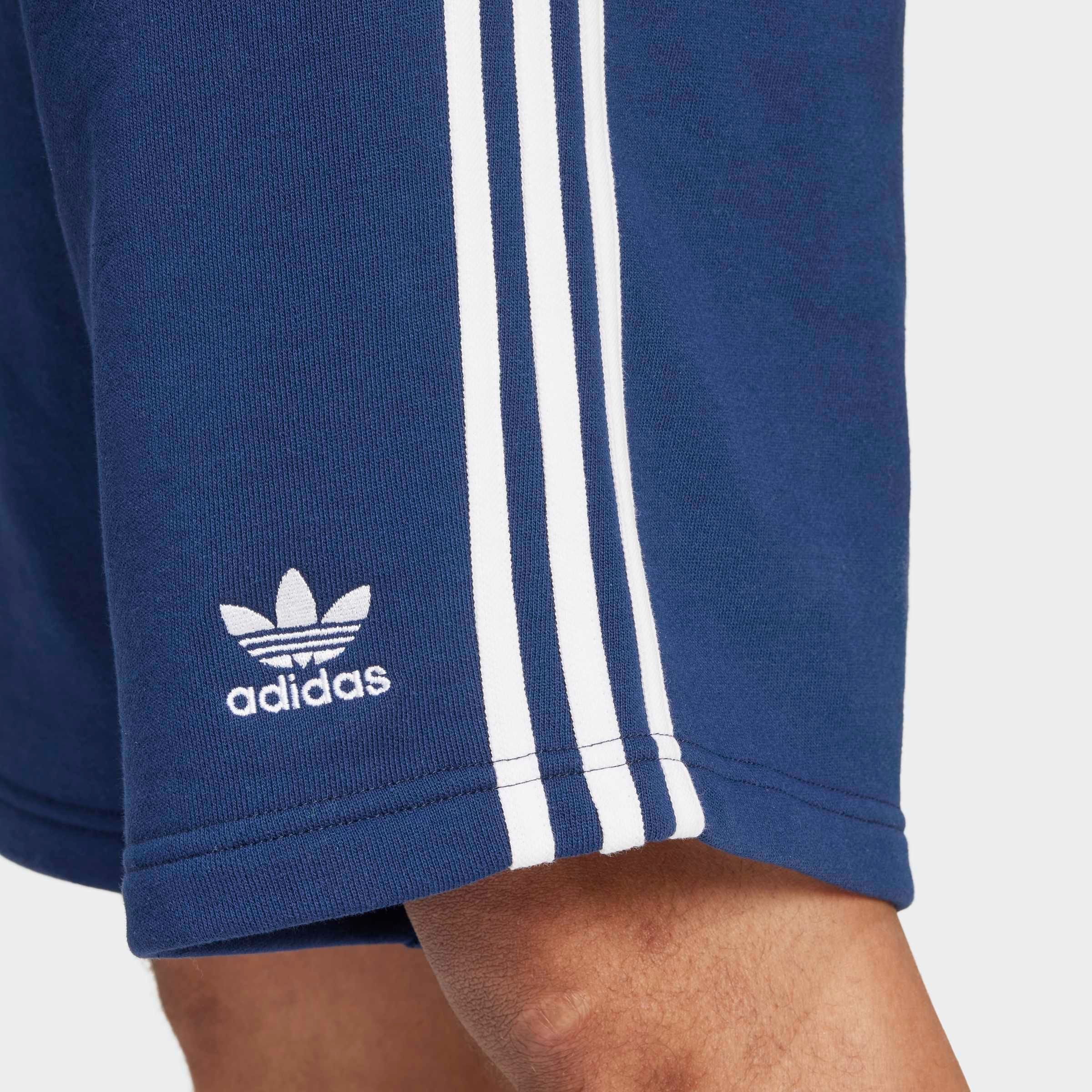 adidas Originals Short 3-STRIPE SHORT Drie-strepen sweat shorts van zacht french terry materiaal (1-delig)