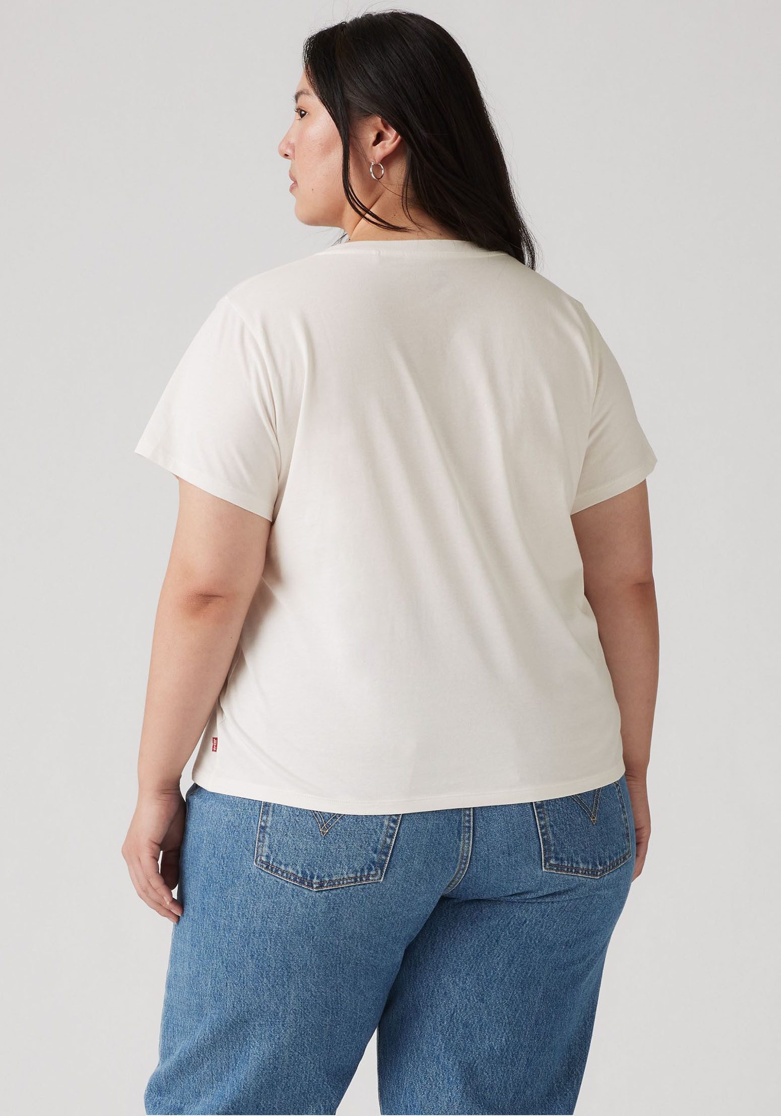 Levi's® Plus T-shirt Perfect Tee met gebloemd batwing-logo