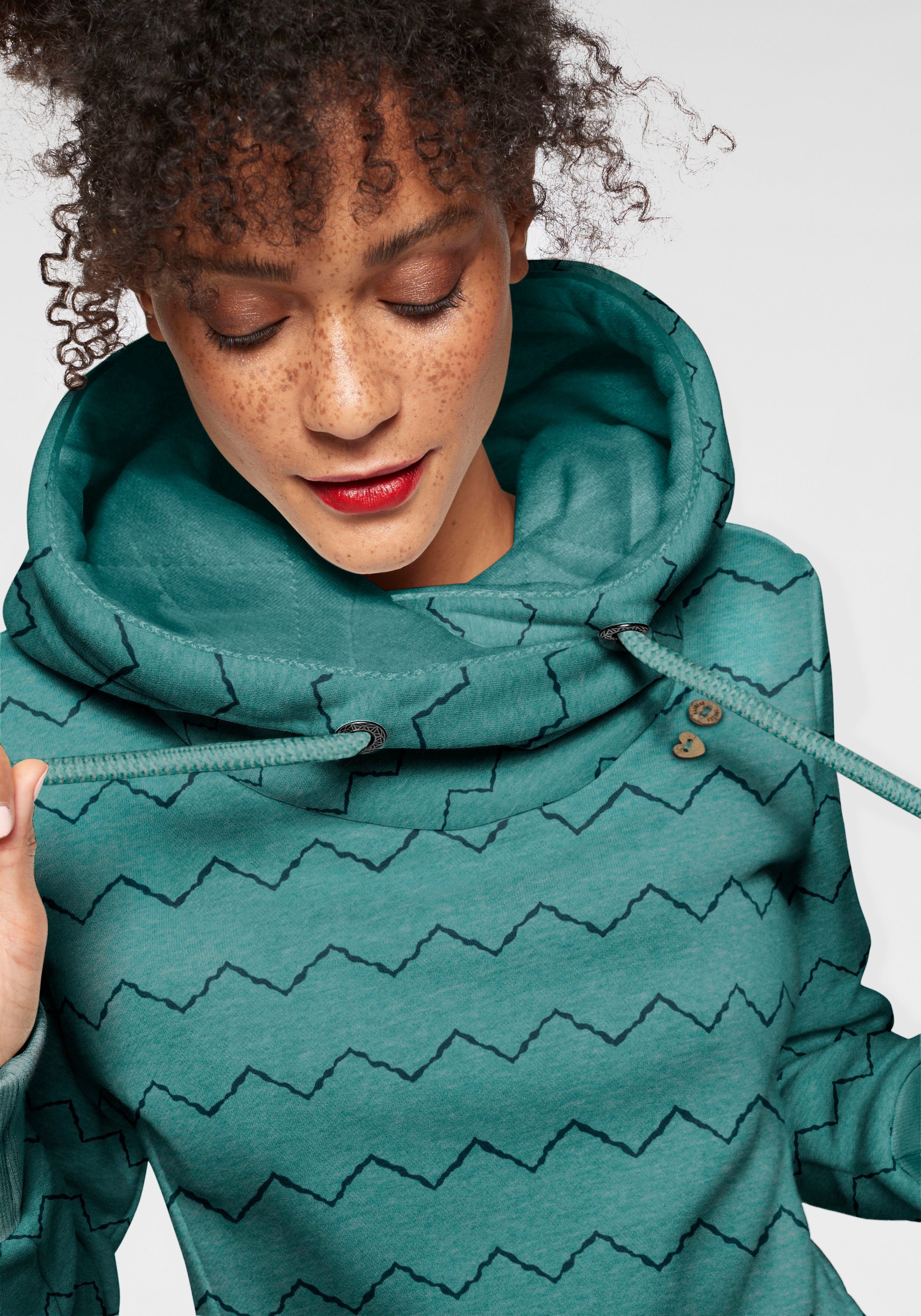 Ragwear Sweater GRIPY BUTTON CHEVRON O Hoodie met hoge sjaalkraag met sierknopen