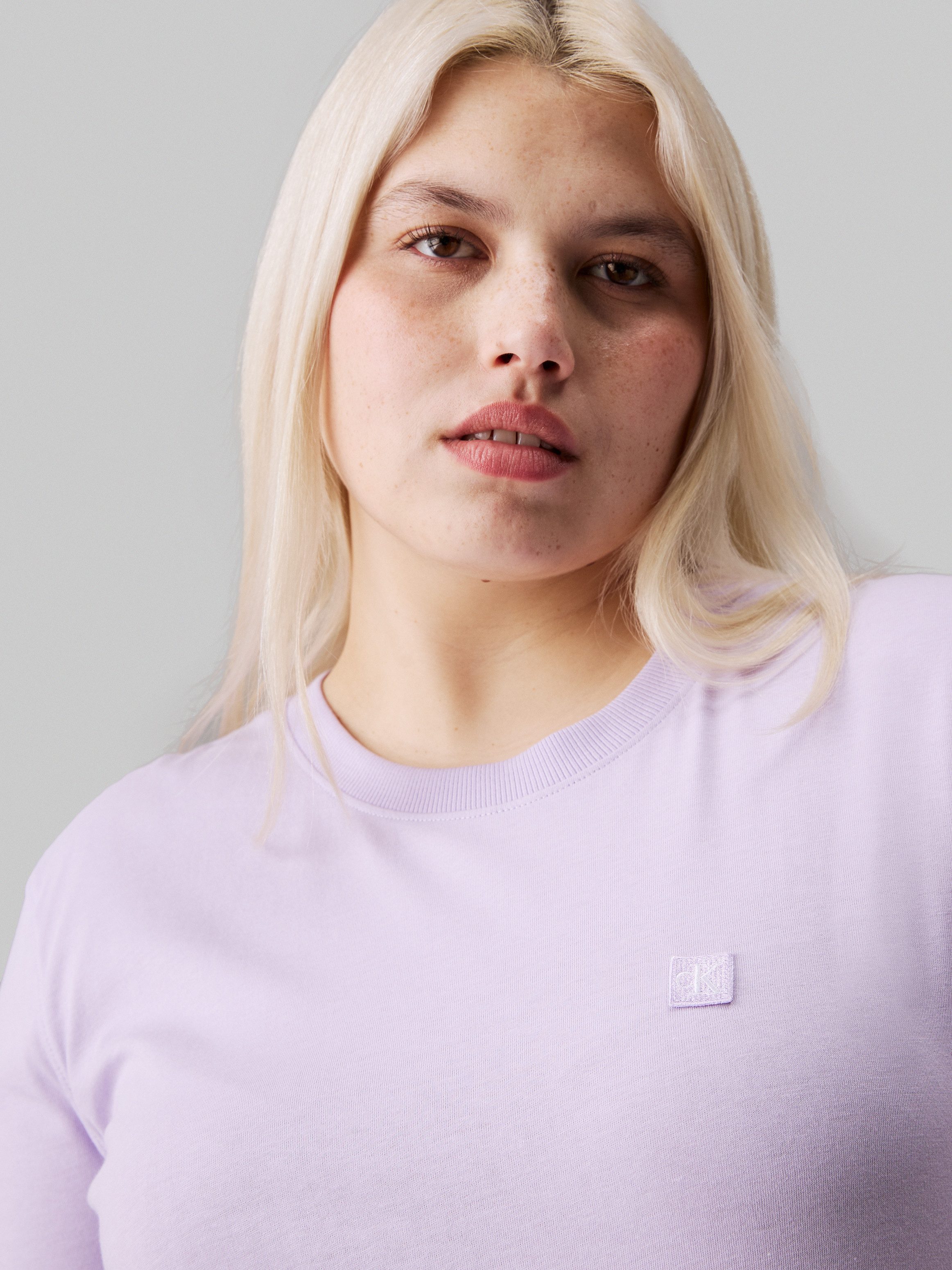 Calvin Klein Jeans Plus T-shirt PLUS CK EMBRO BADGE REGULAR TEE