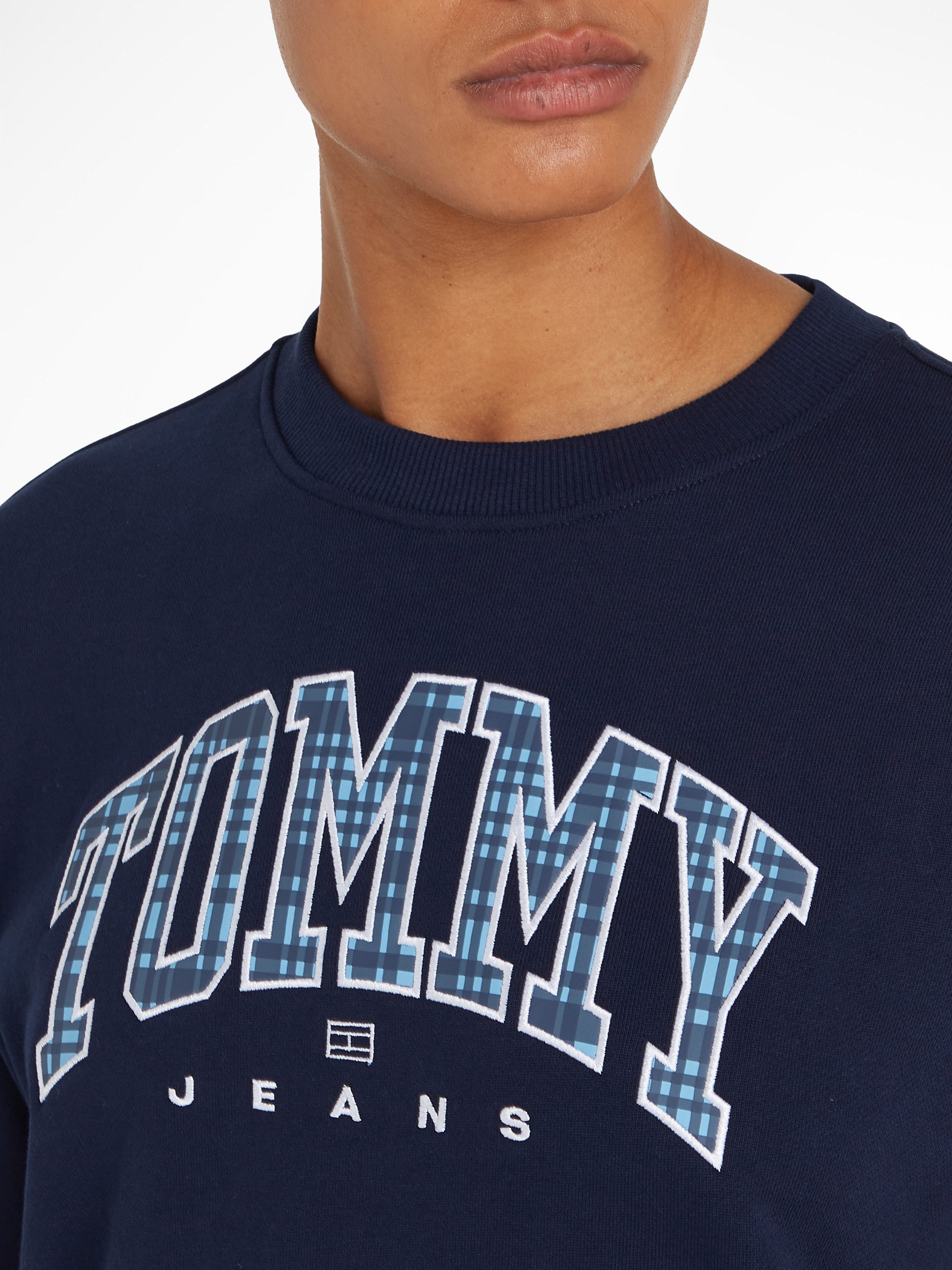 Tommy Jeans Curve Sweatshirt TJW RLX PREP EXPLORER 1 CREW EXT
