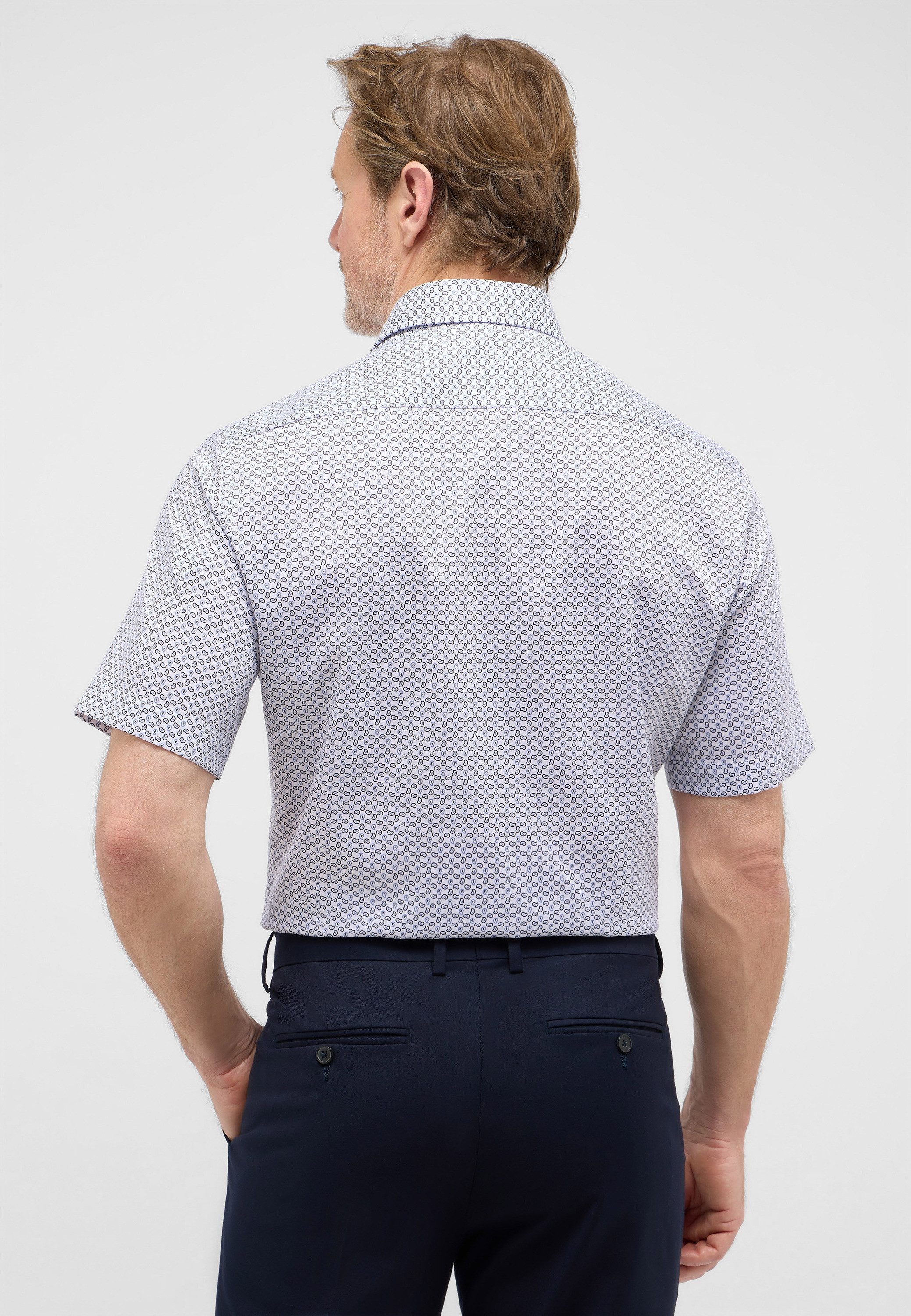 Eterna Overhemd met korte mouwen MODERN FIT NON IRON (strijkvrij)