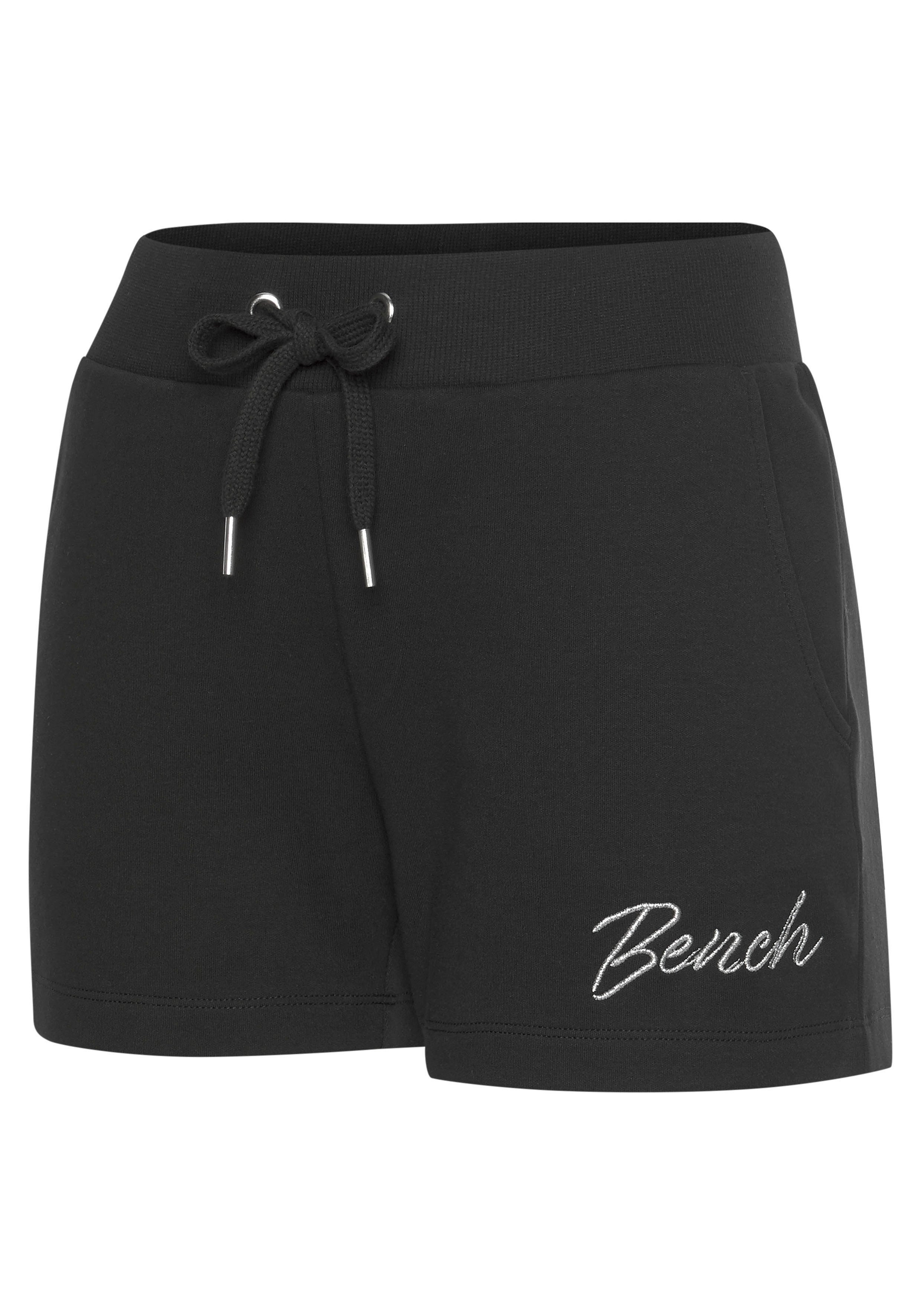 Bench. Loungewear Relaxshorts met klein glanzend logo-borduurwerk, loungepak