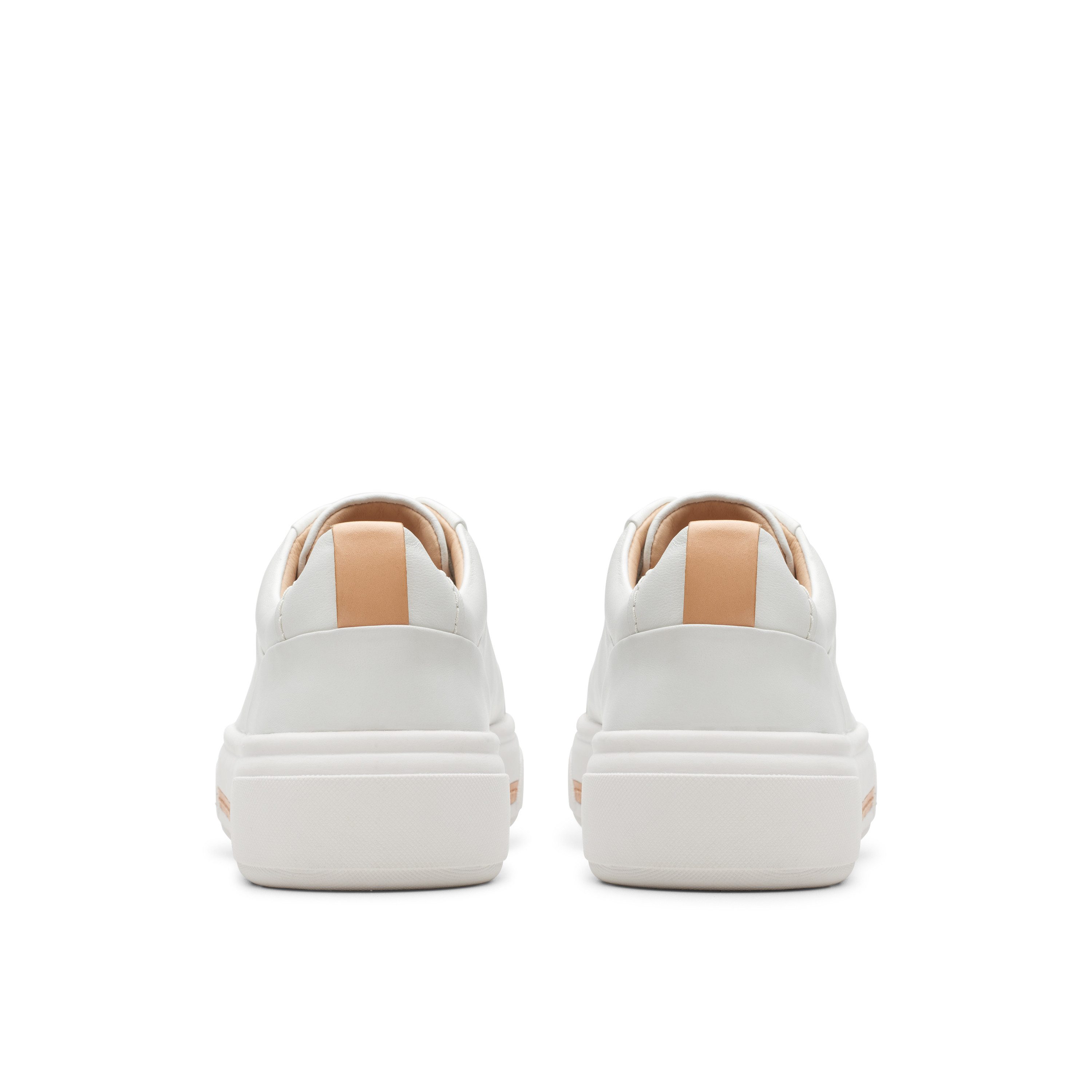 Clarks Veterschoenen Hollyhock Walk Plateauschoen, lage schoen, sneaker met modieuze zool