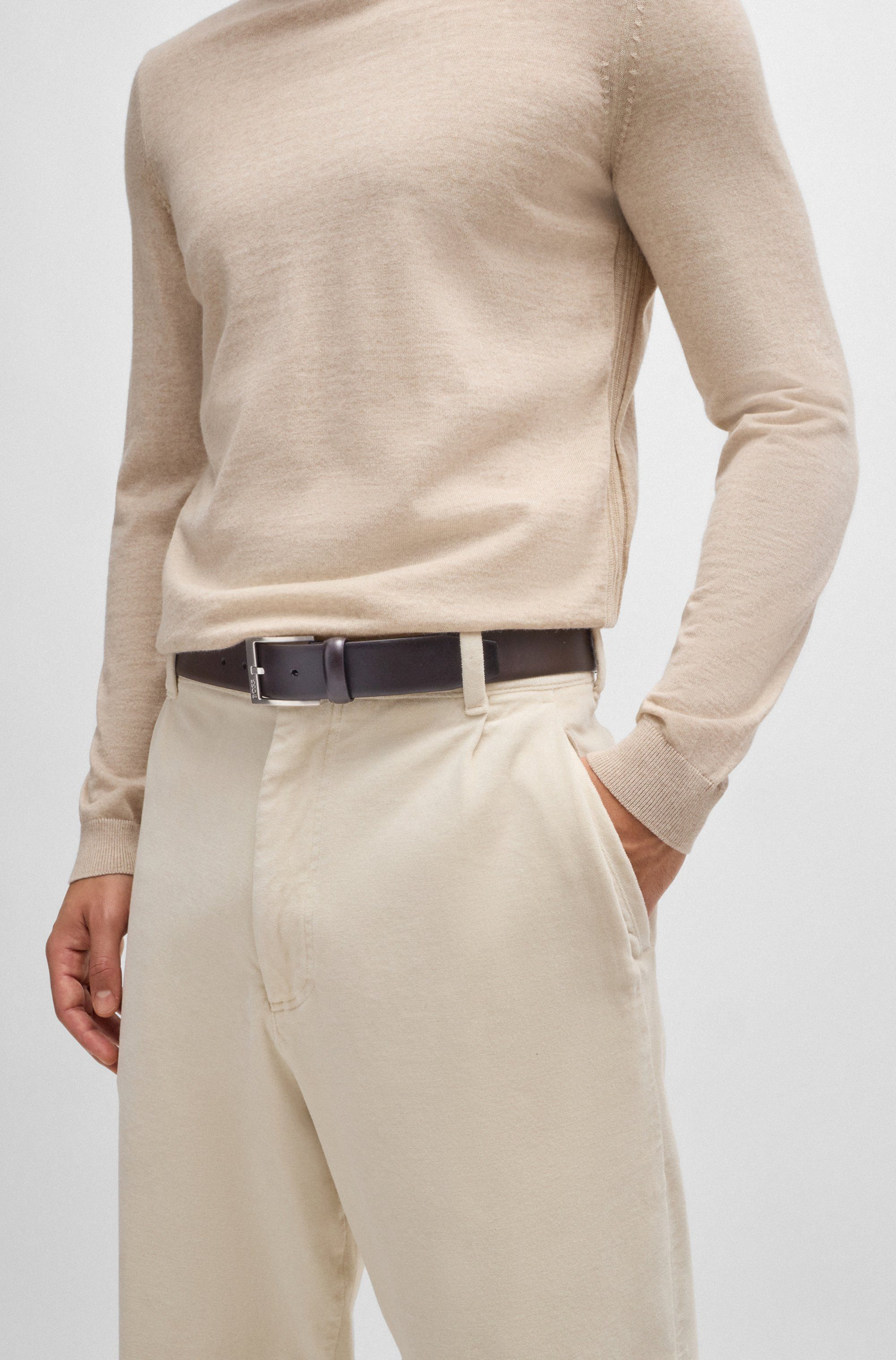 Boss Leren riem met vierkante sluiting en gegraveerd logo