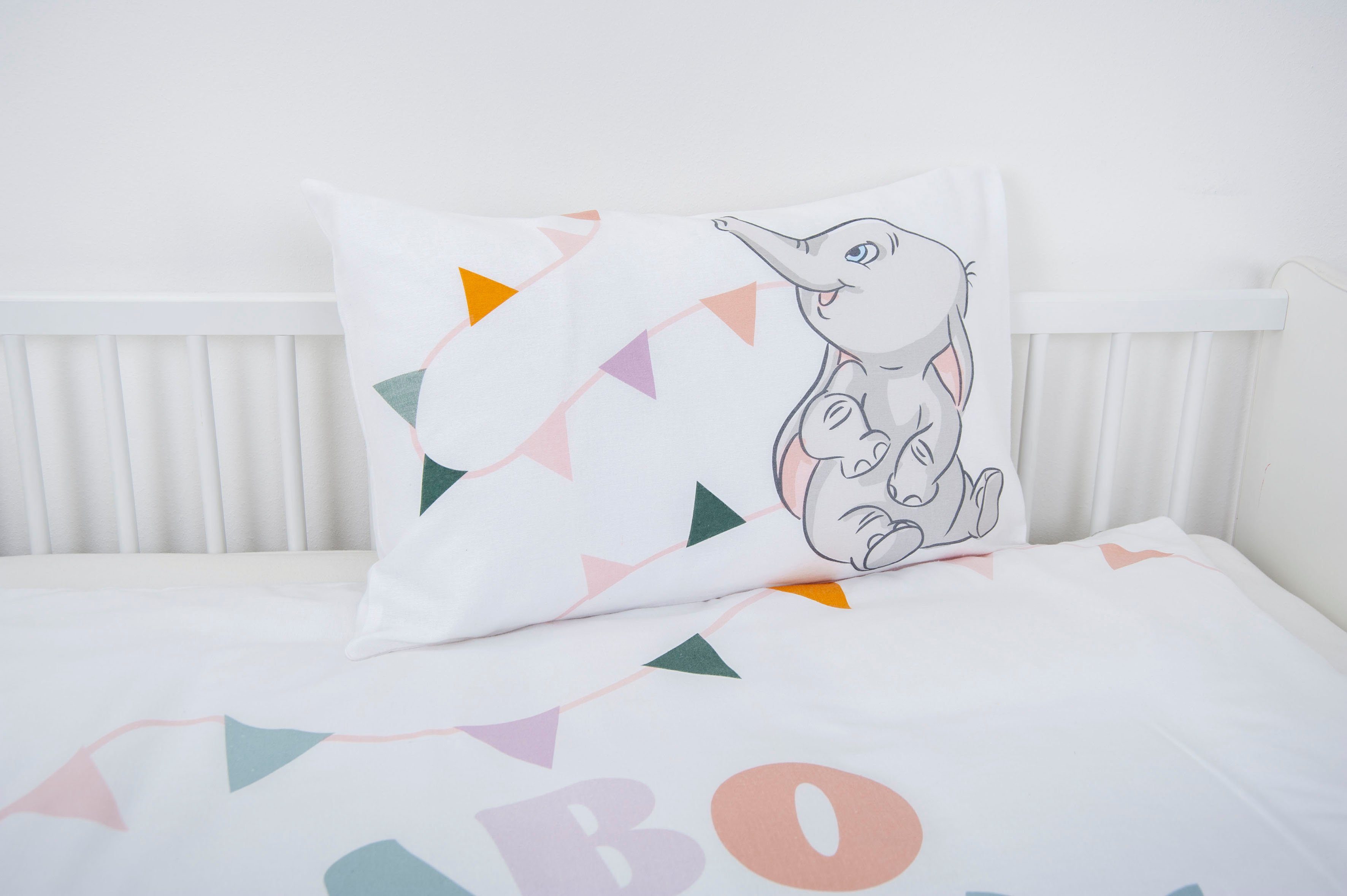 Disney Baby-overtrekset Disney´s Dombo met liefdevol motief