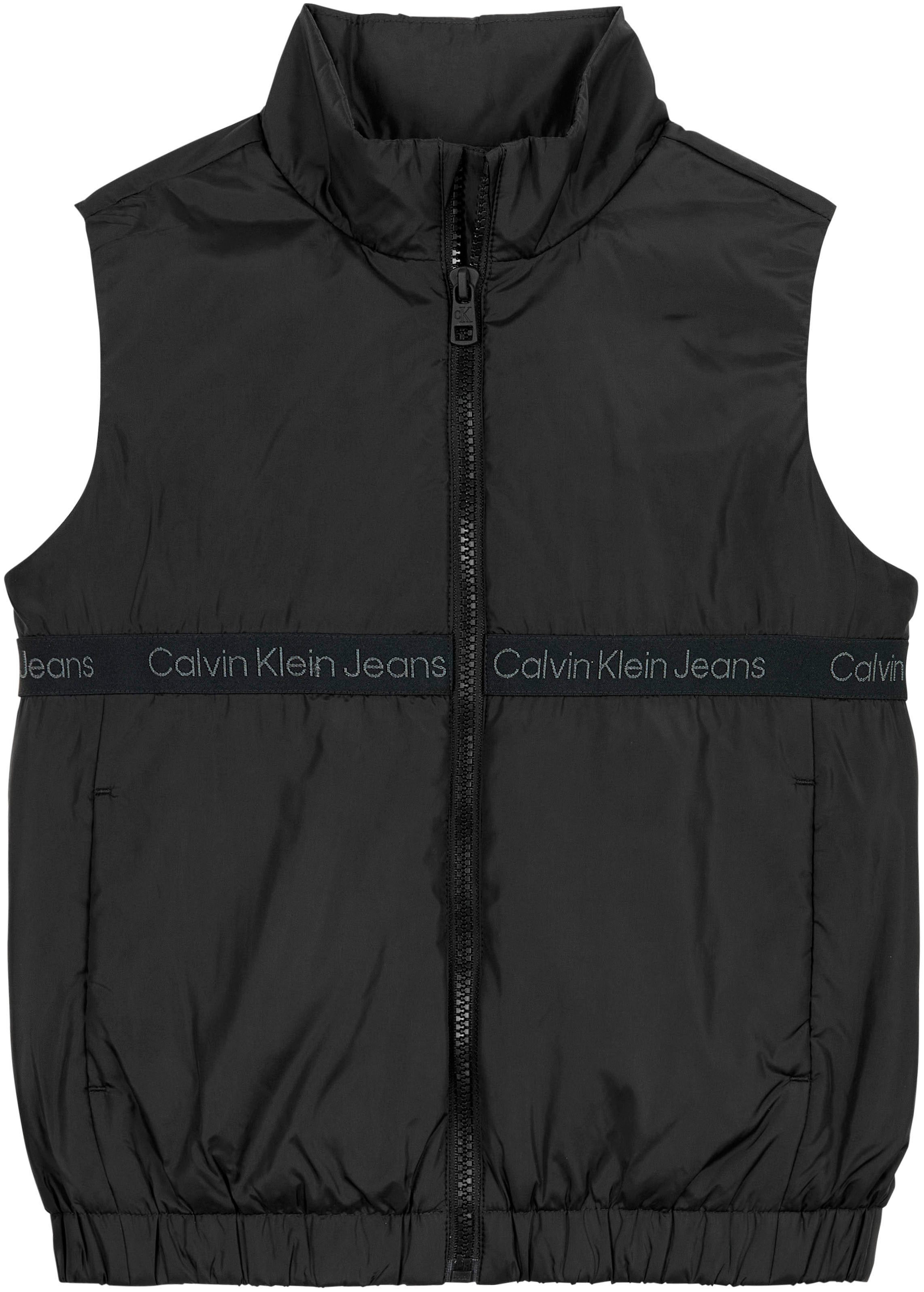 Calvin Klein Korte bodywarmer BOXY LIGHT PADDED TAPE VEST voor kinderen tot 16 jaar met merklabel