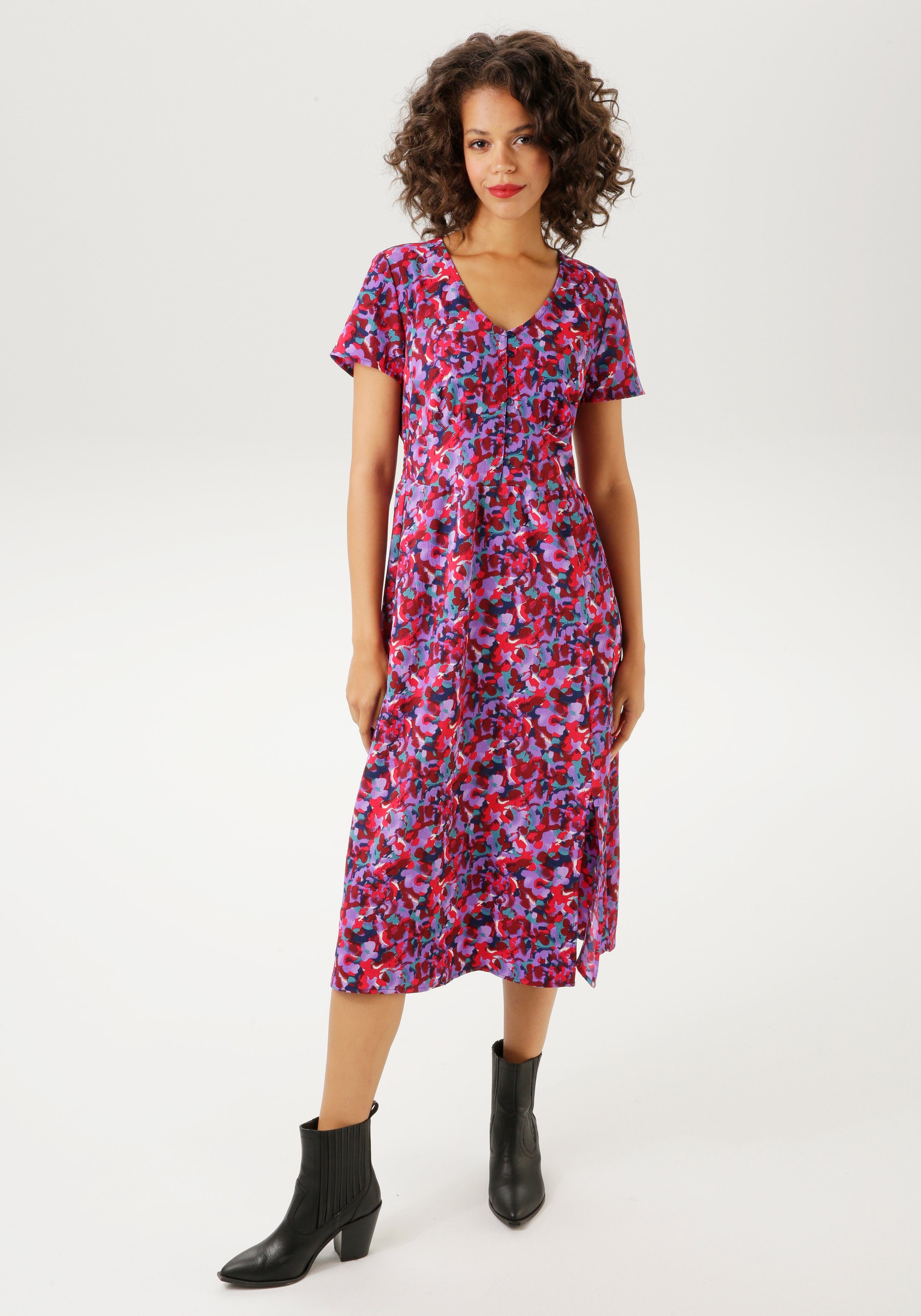 Aniston CASUAL Zomerjurk met kleurrijke grafische bloemenprint