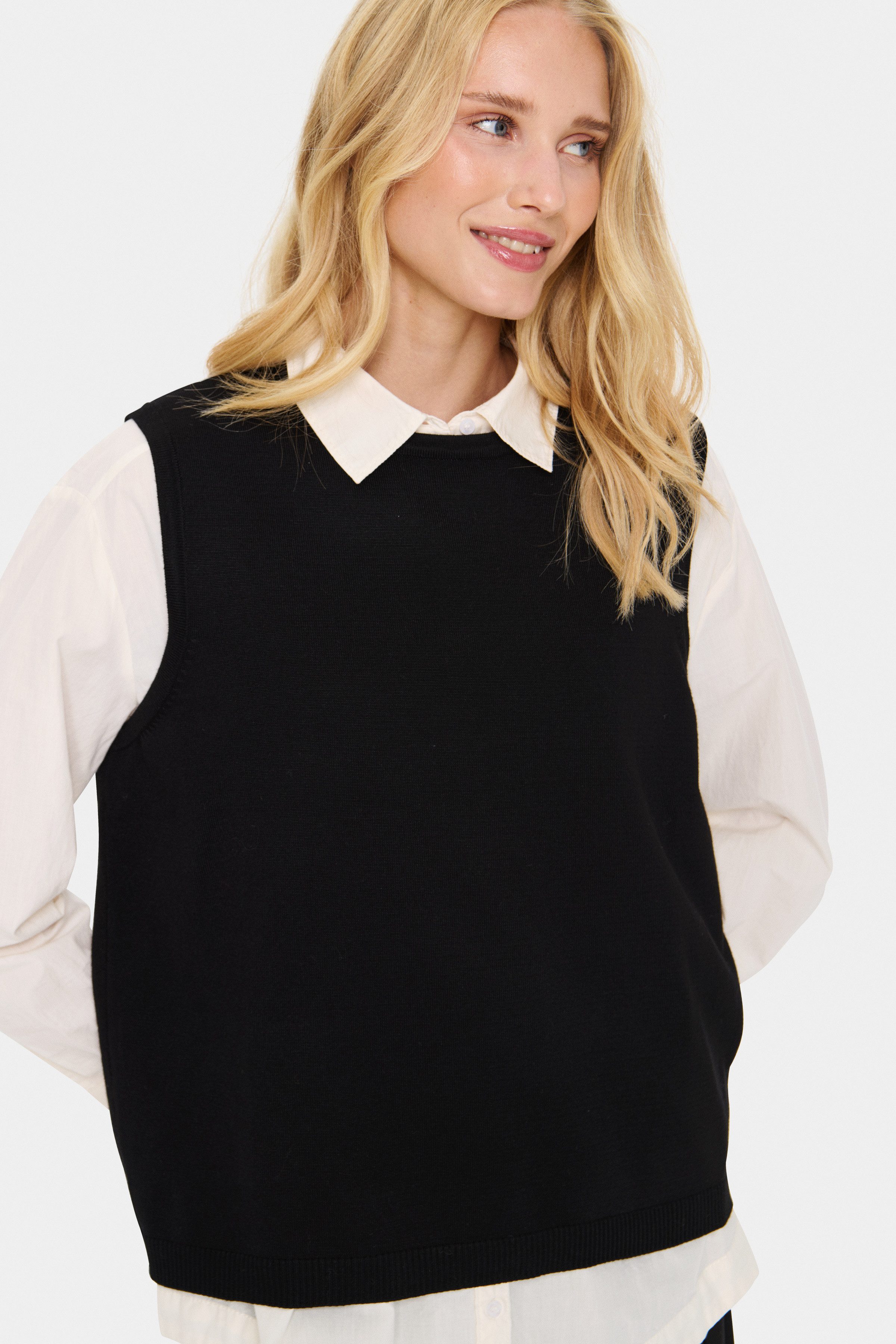 Saint Tropez Slip-over MilaSZ Vest