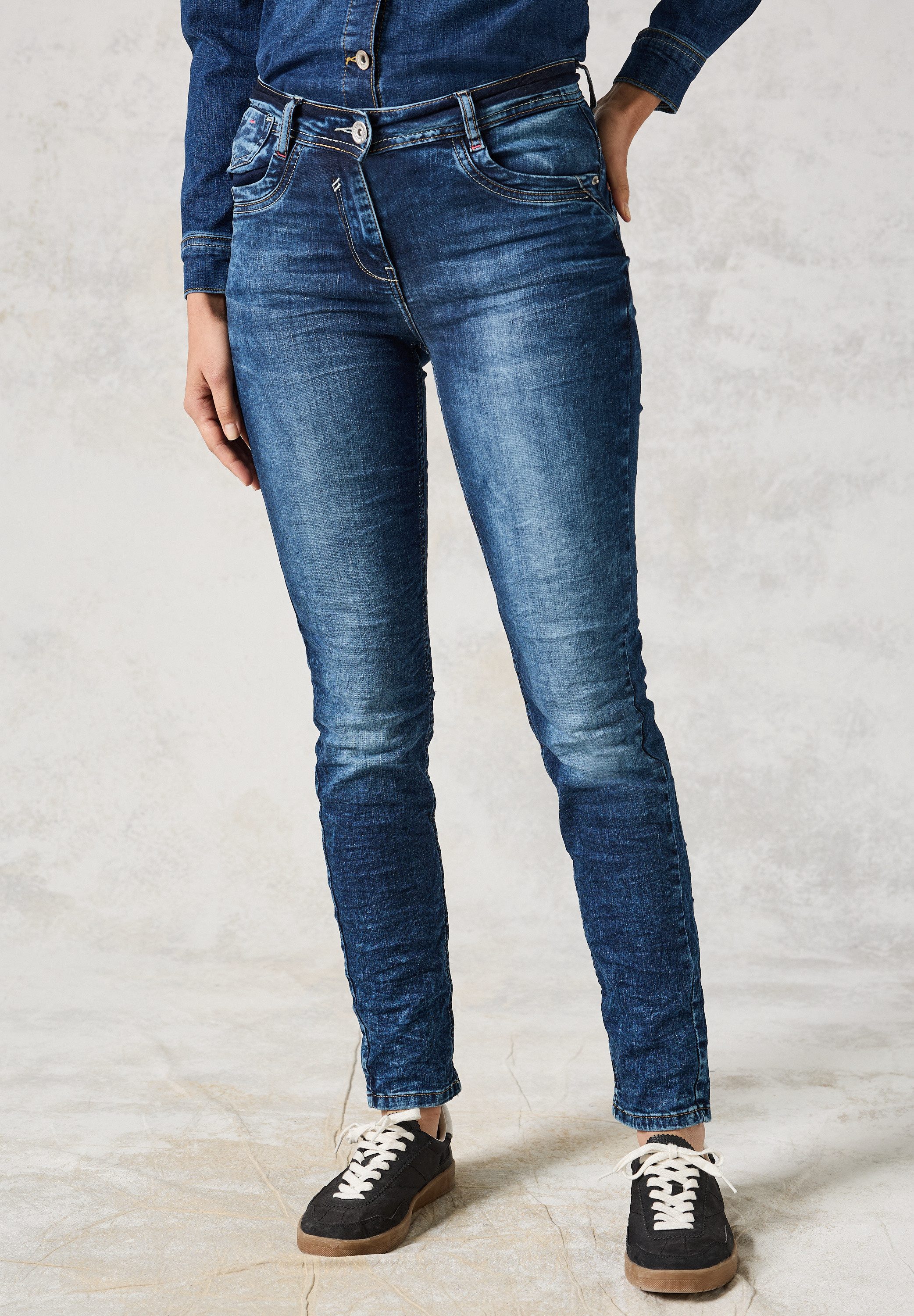 Cecil Slim fit jeans Toronto in five-pocketsstijl