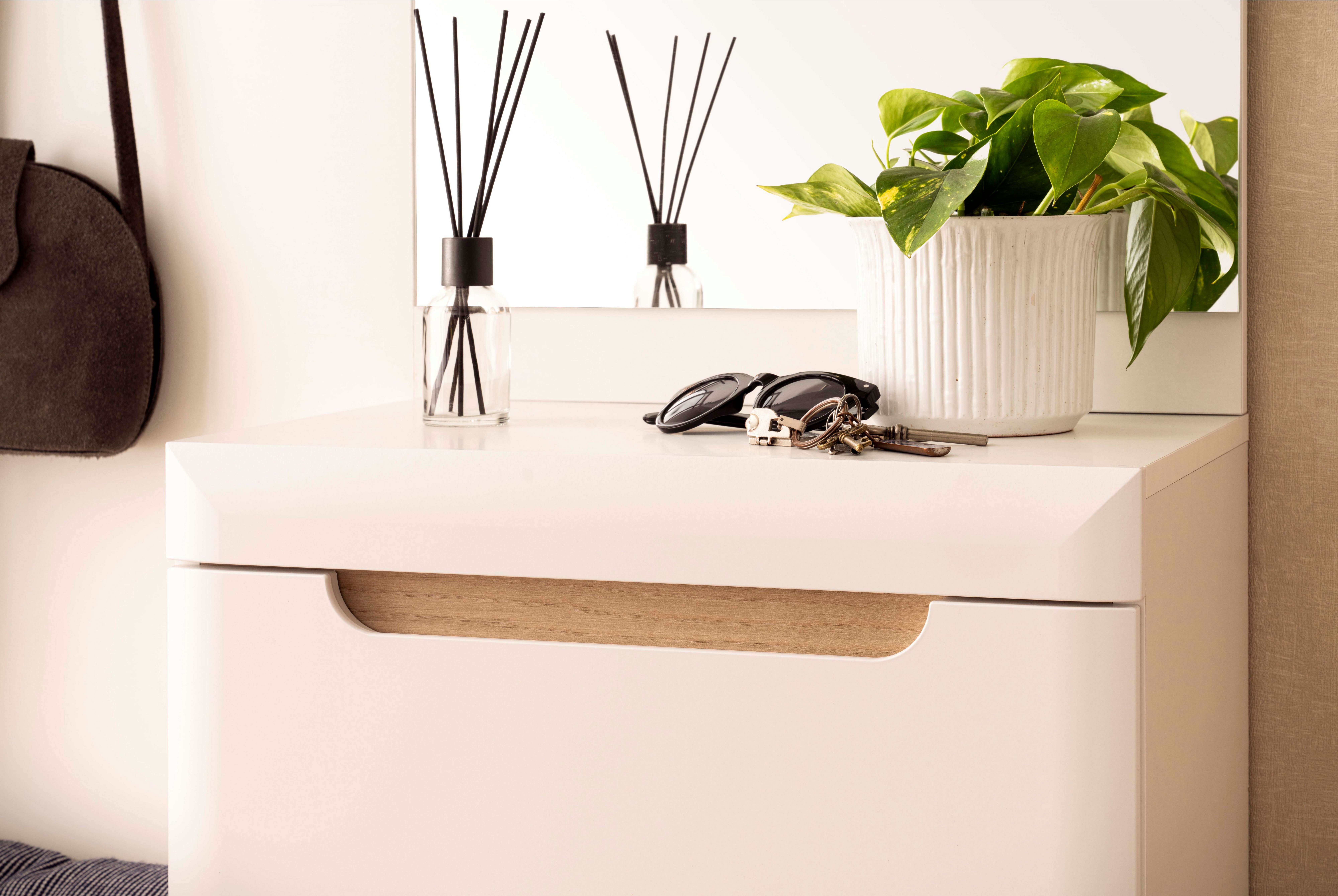 Home affaire Halmeubelset Torge, kapstok met opbergruimte, garderobekast in Scandic design bevat sideboard, garderobe met spiegel en wandplank, in twee kleuren (set, 3-delig)