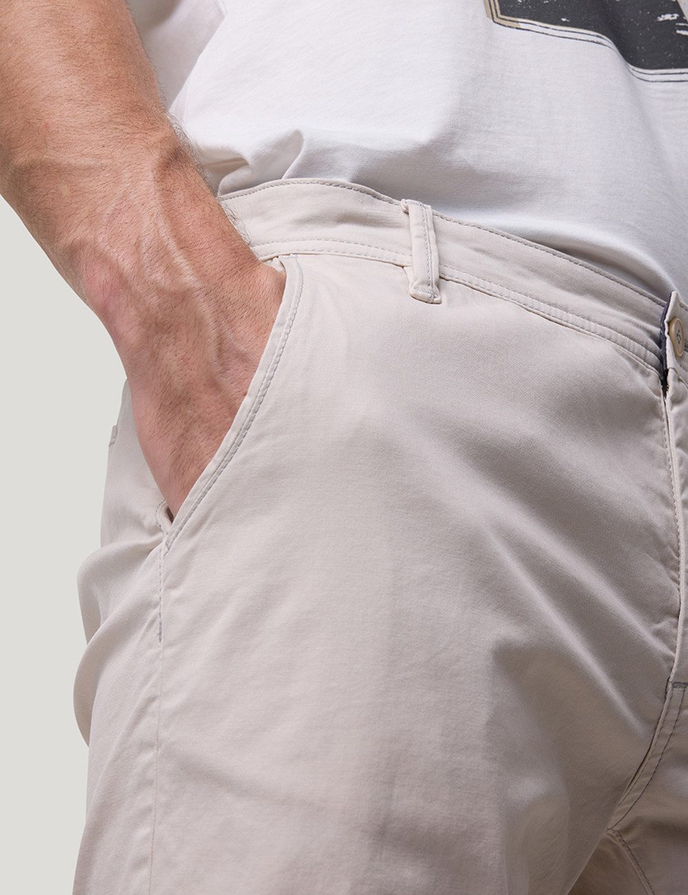 Pioneer Authentic Jeans Chino-short LENNY chino shorts in de four-pocket stijl