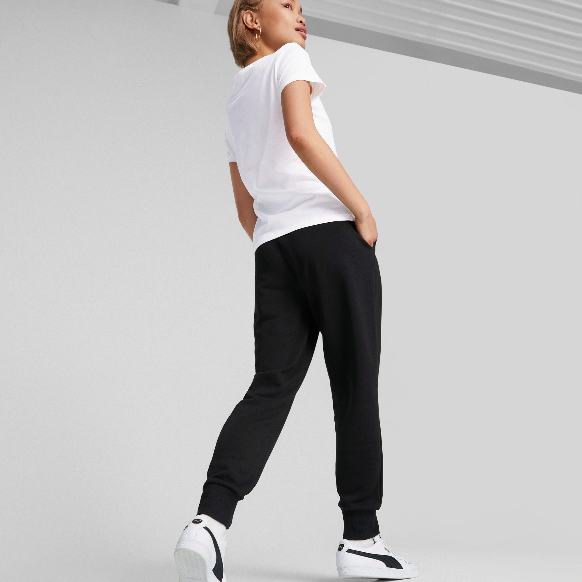 PUMA Joggingbroek ESS SWEATPANTS TR CL
