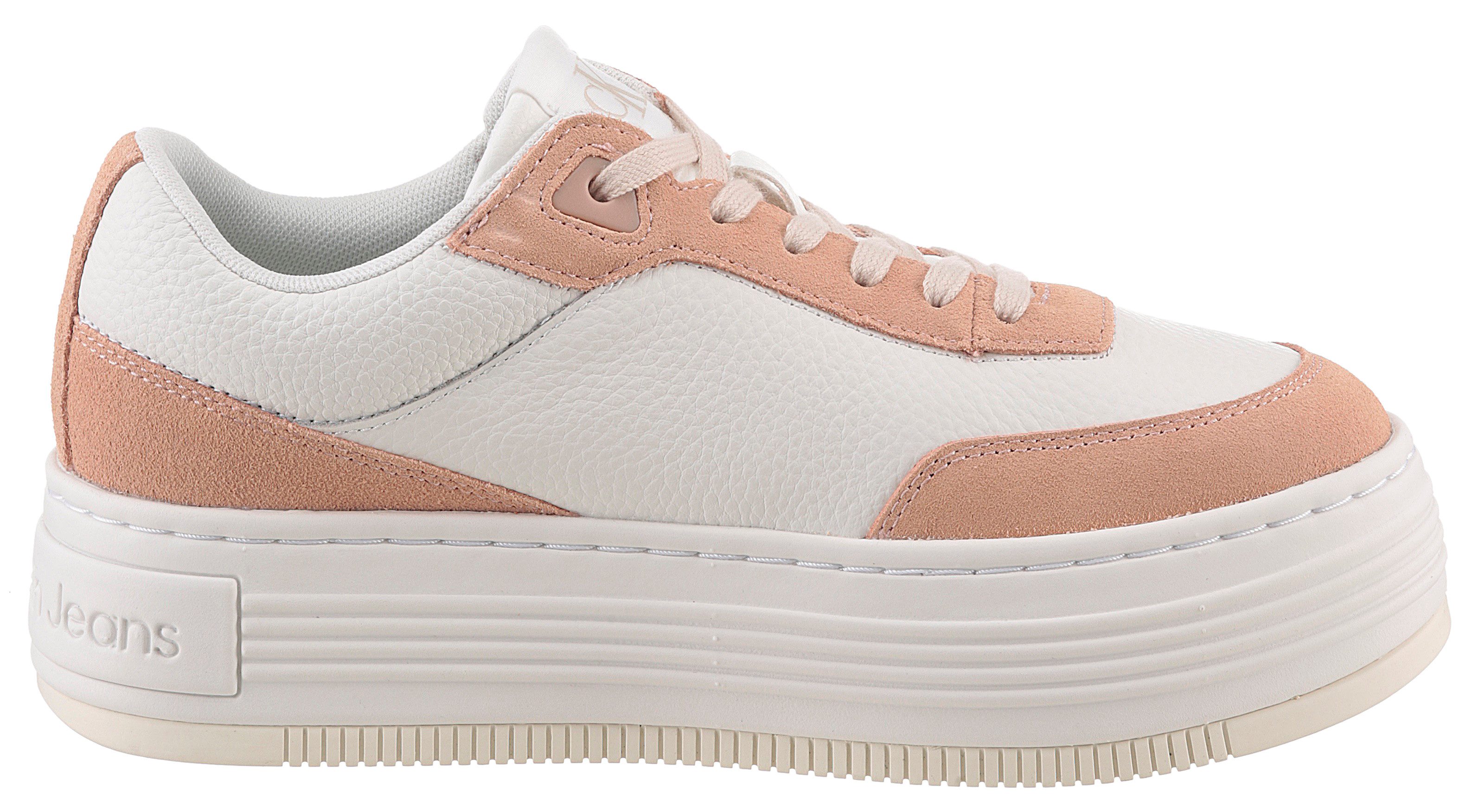 Calvin Klein Plateausneakers BOLD FLATF LOW LACE TUMB LTH veterschoenen, lage schoen, vrijetijdsschoen met zij ck-logo