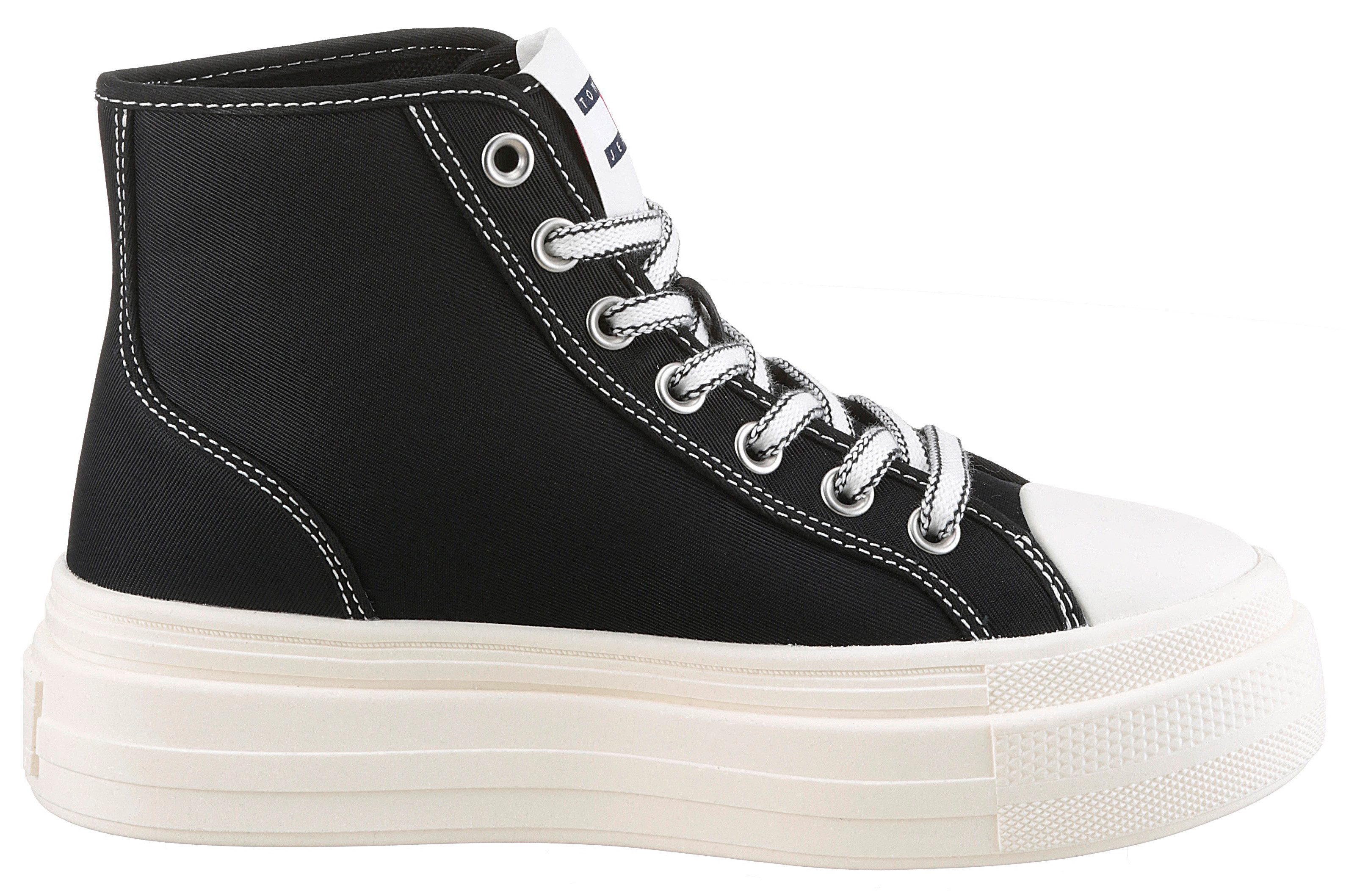 TOMMY JEANS Plateausneakers TJW FOXING FLATFORM SNEAKER HIGH vrijetijdsschoen, veterschoenen, high top sneaker met contraststiksels