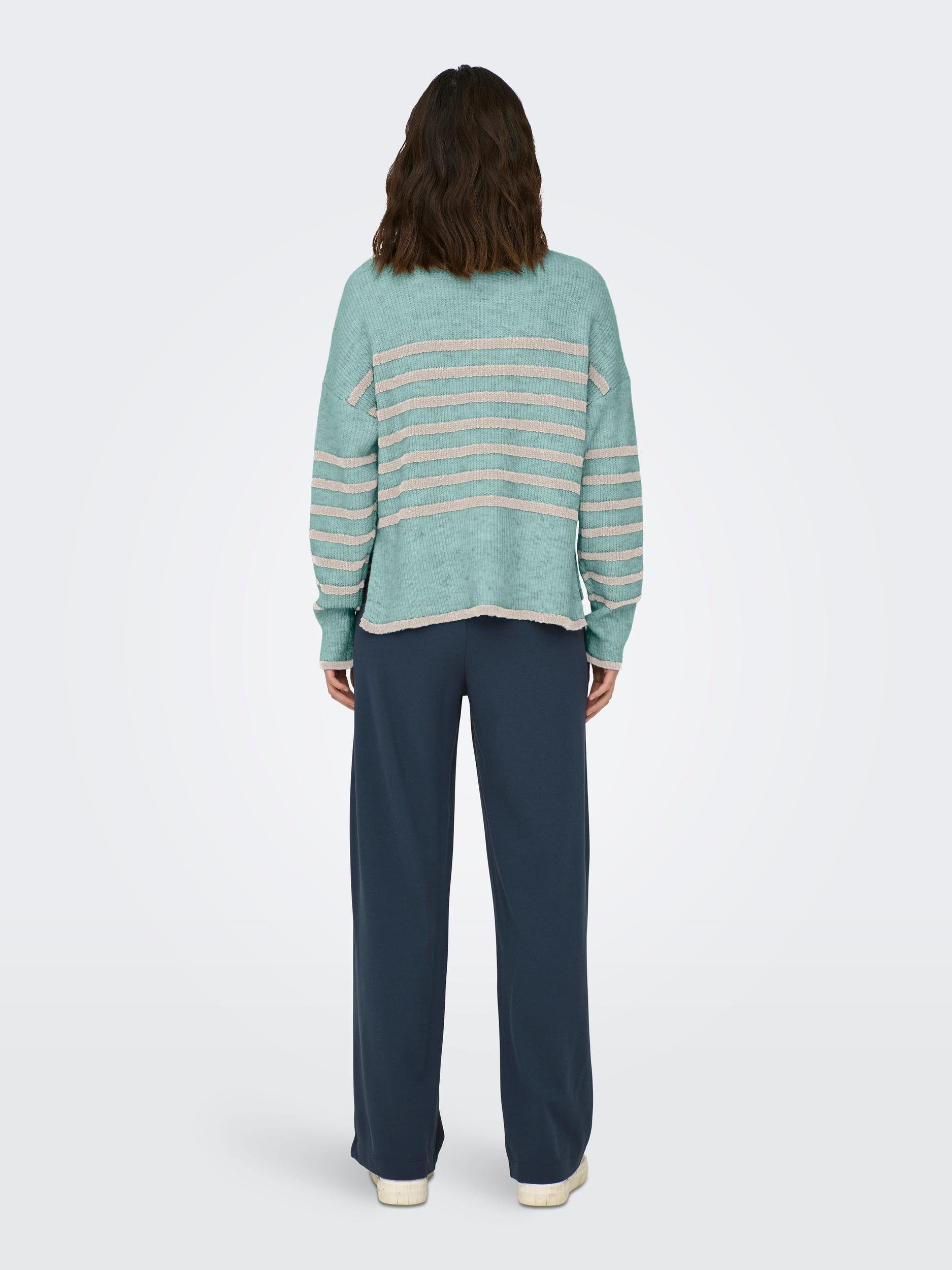 Only Gebreide trui ONLFRIDI LIFE LS STRIPE HIGH NECK KNT