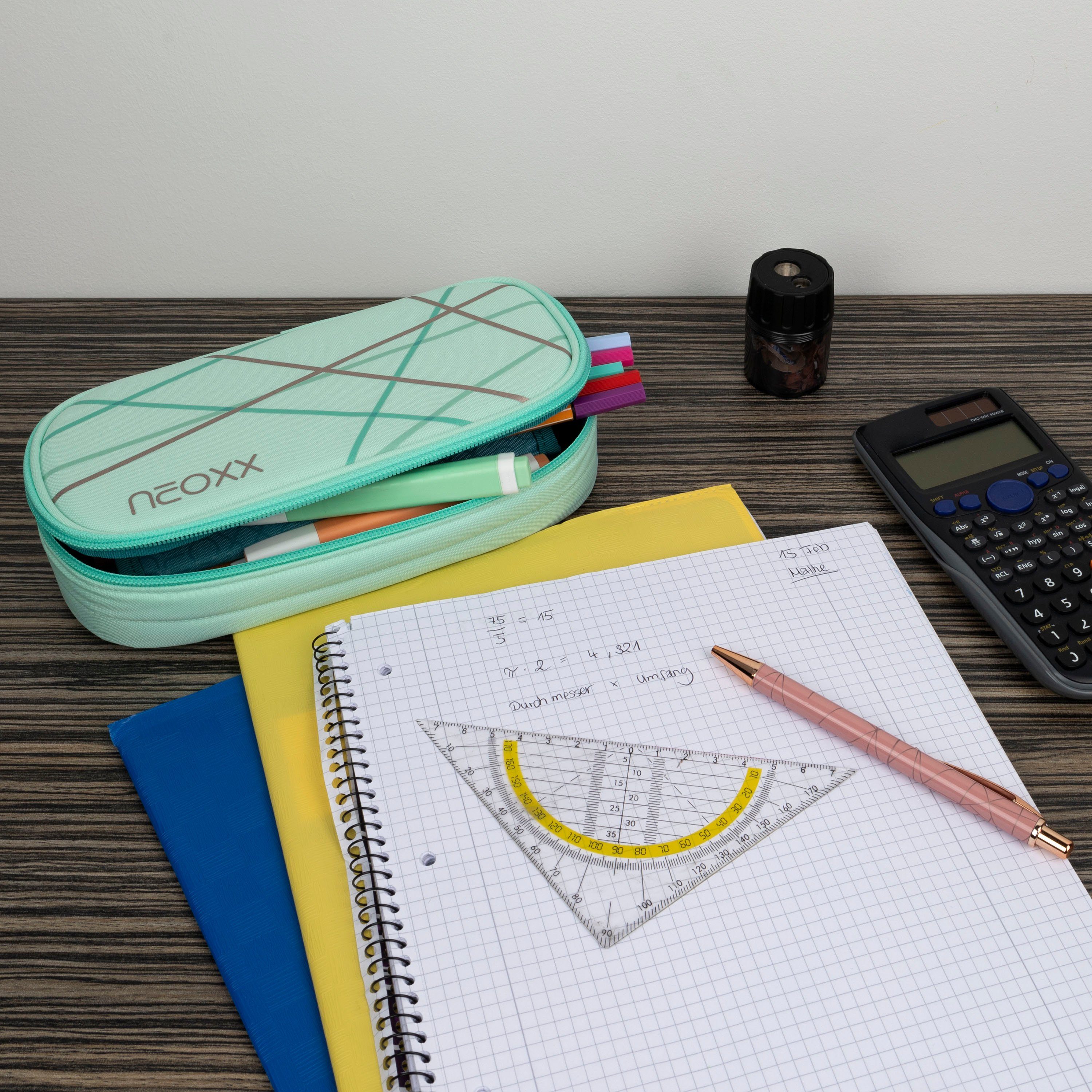 neoxx Etui Jump, Mint To Be gedeeltelijk van gerecycled materiaal