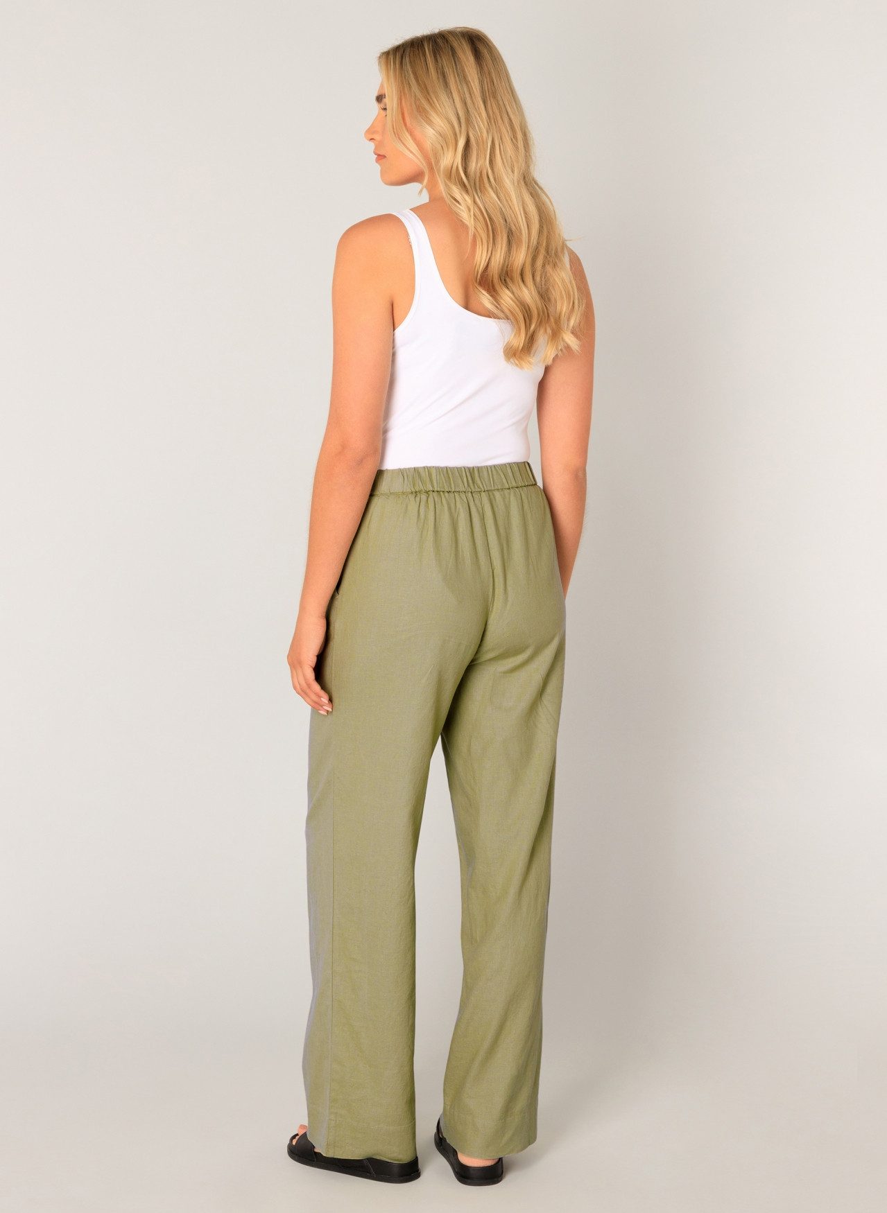 Base Level Linnen broek YUL