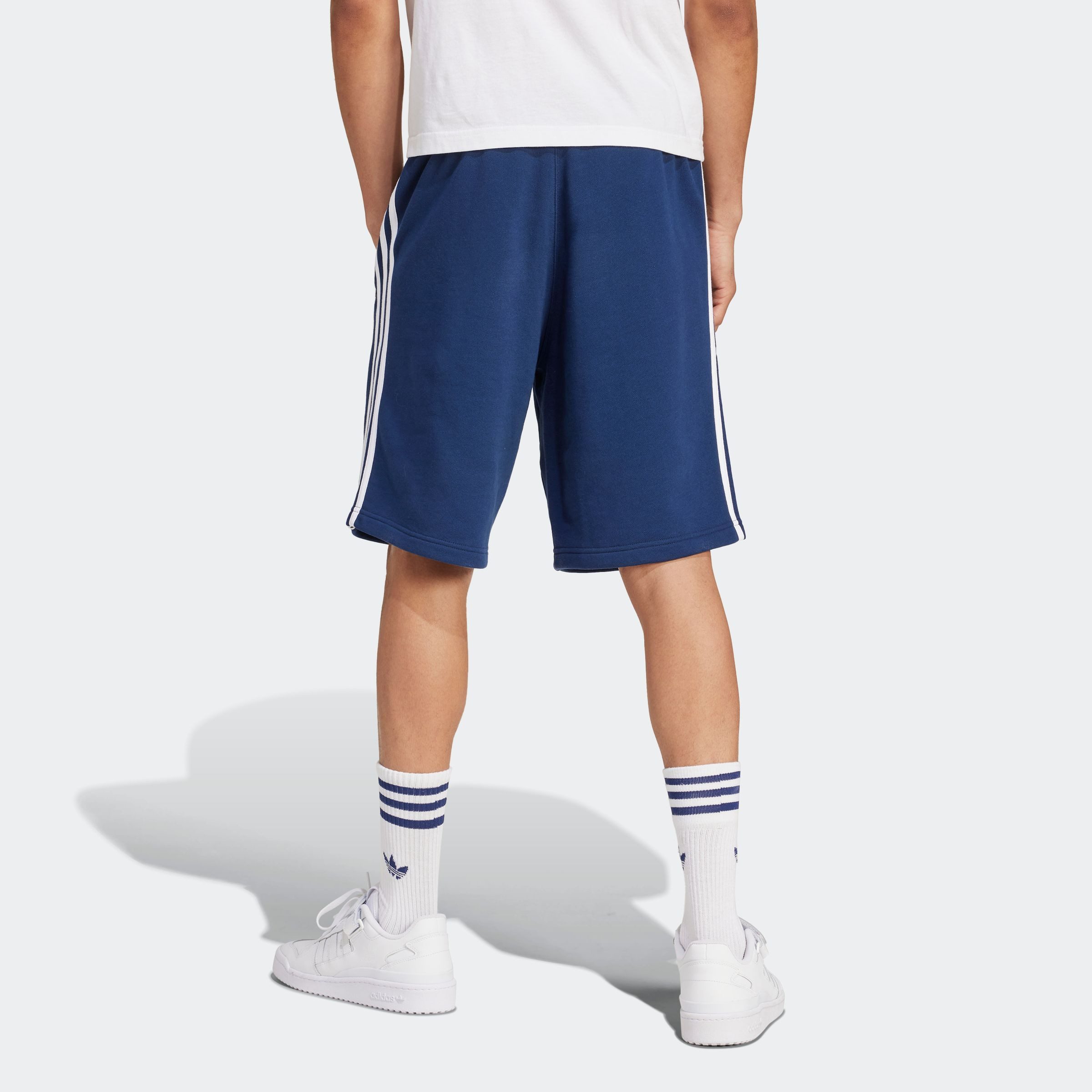 adidas Originals Short 3-STRIPE SHORT Drie-strepen sweat shorts van zacht french terry materiaal (1-delig)