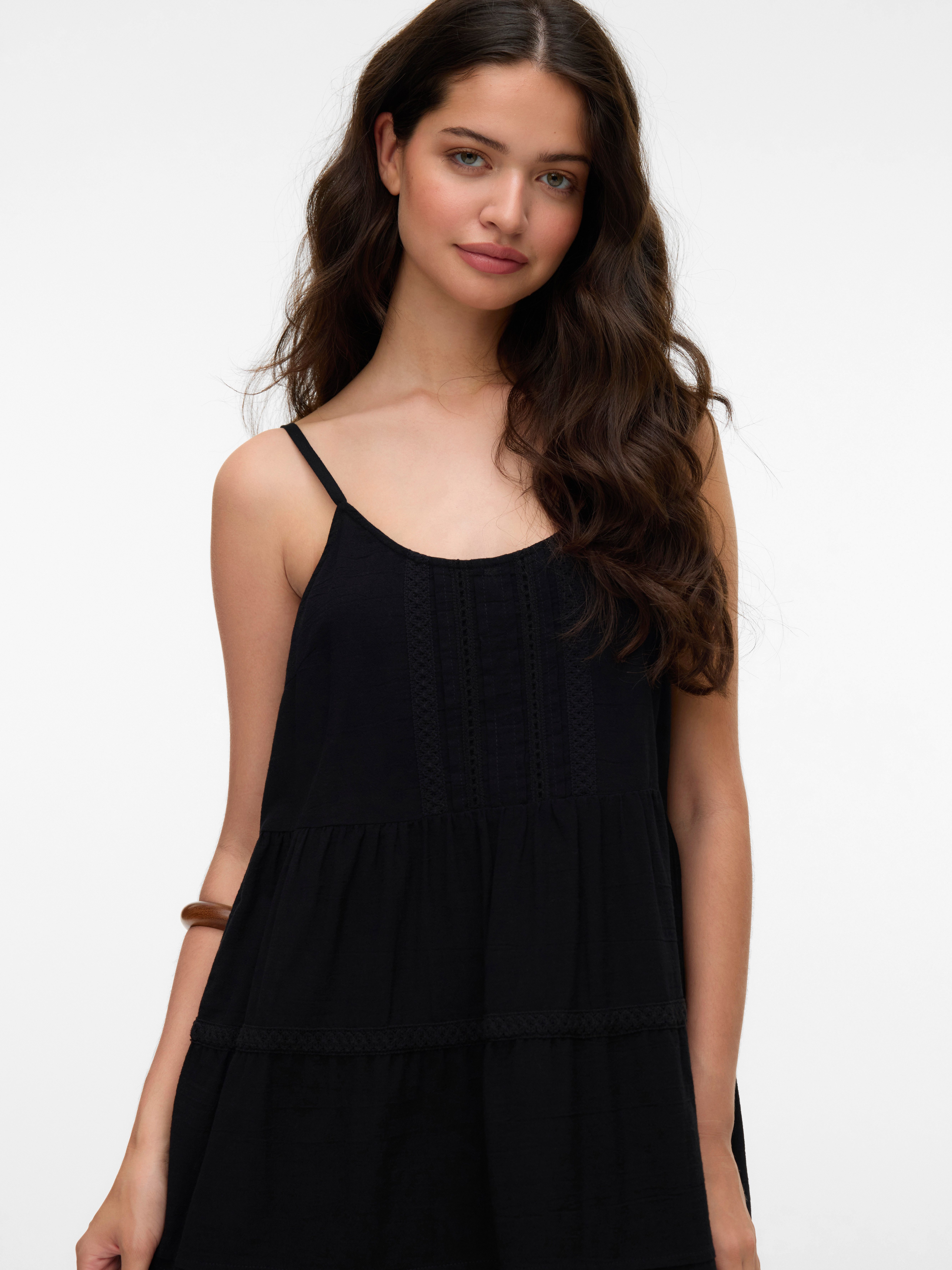 Vero Moda Jurk met bandjes VMPRETTY SHORT SINGLET DRESS WVN GA NOOS