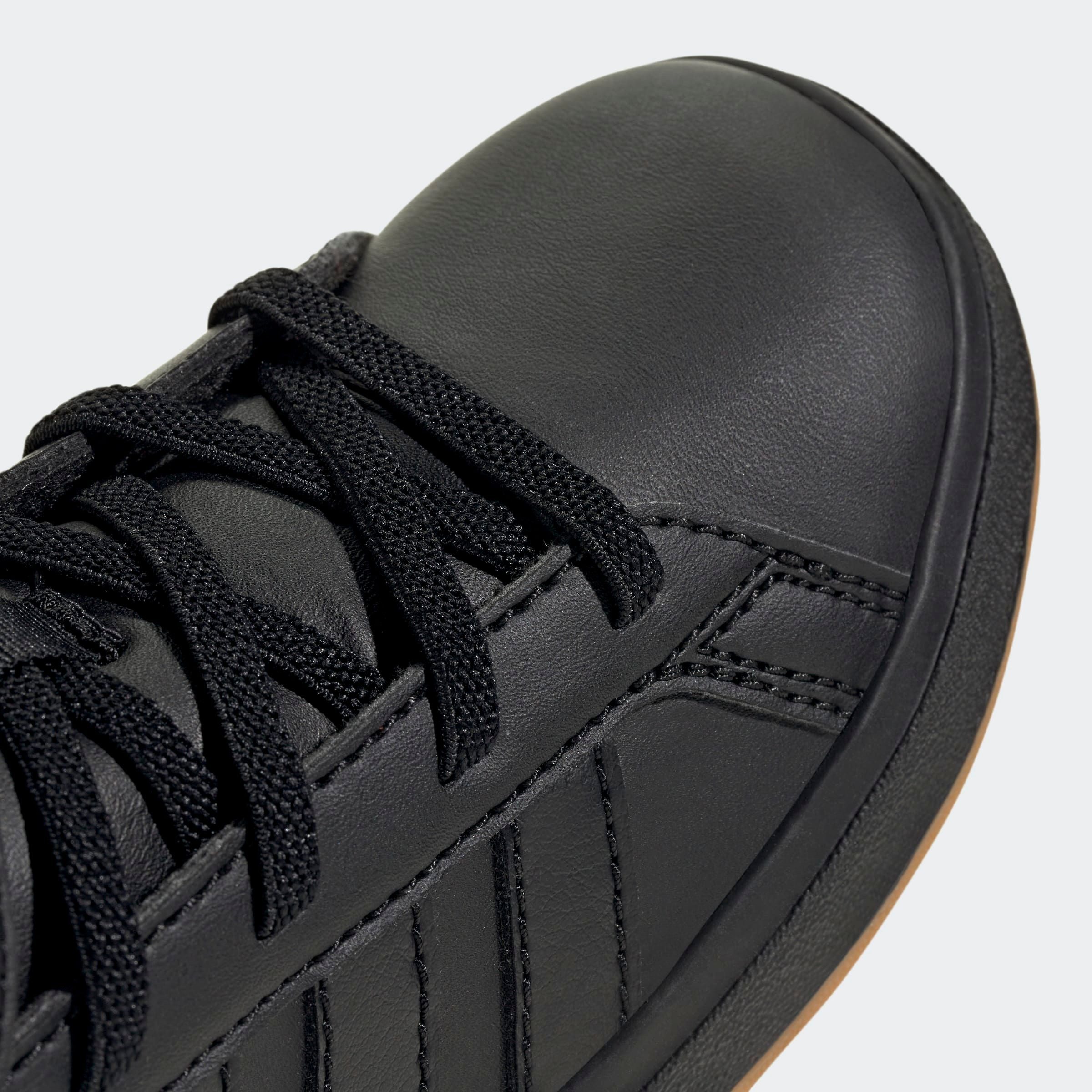 adidas Sportswear Sneakers