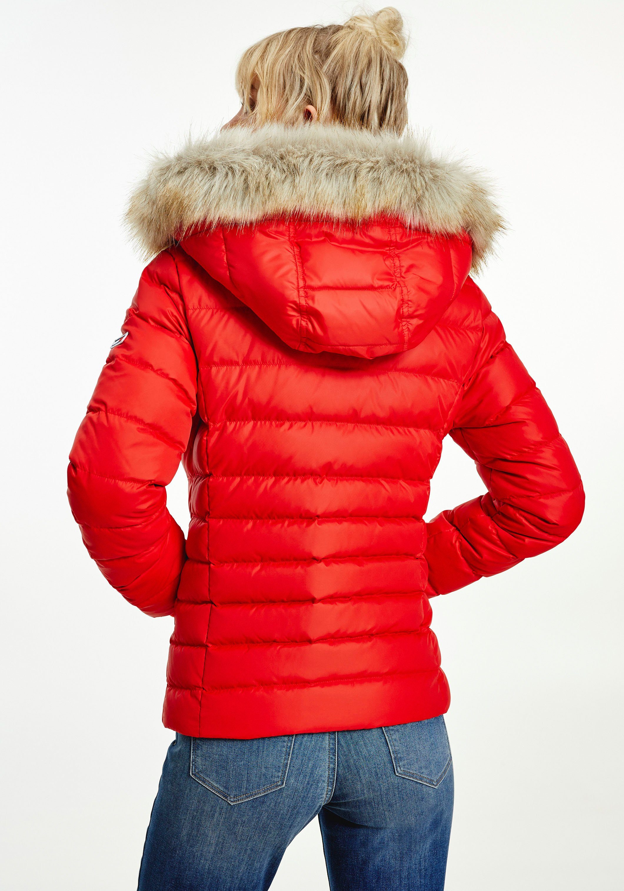 TOMMY JEANS Donsjack BASIC HOODED DOWN JACKET met imitatiebont aan de capuchon & tommy jeans-merklabel
