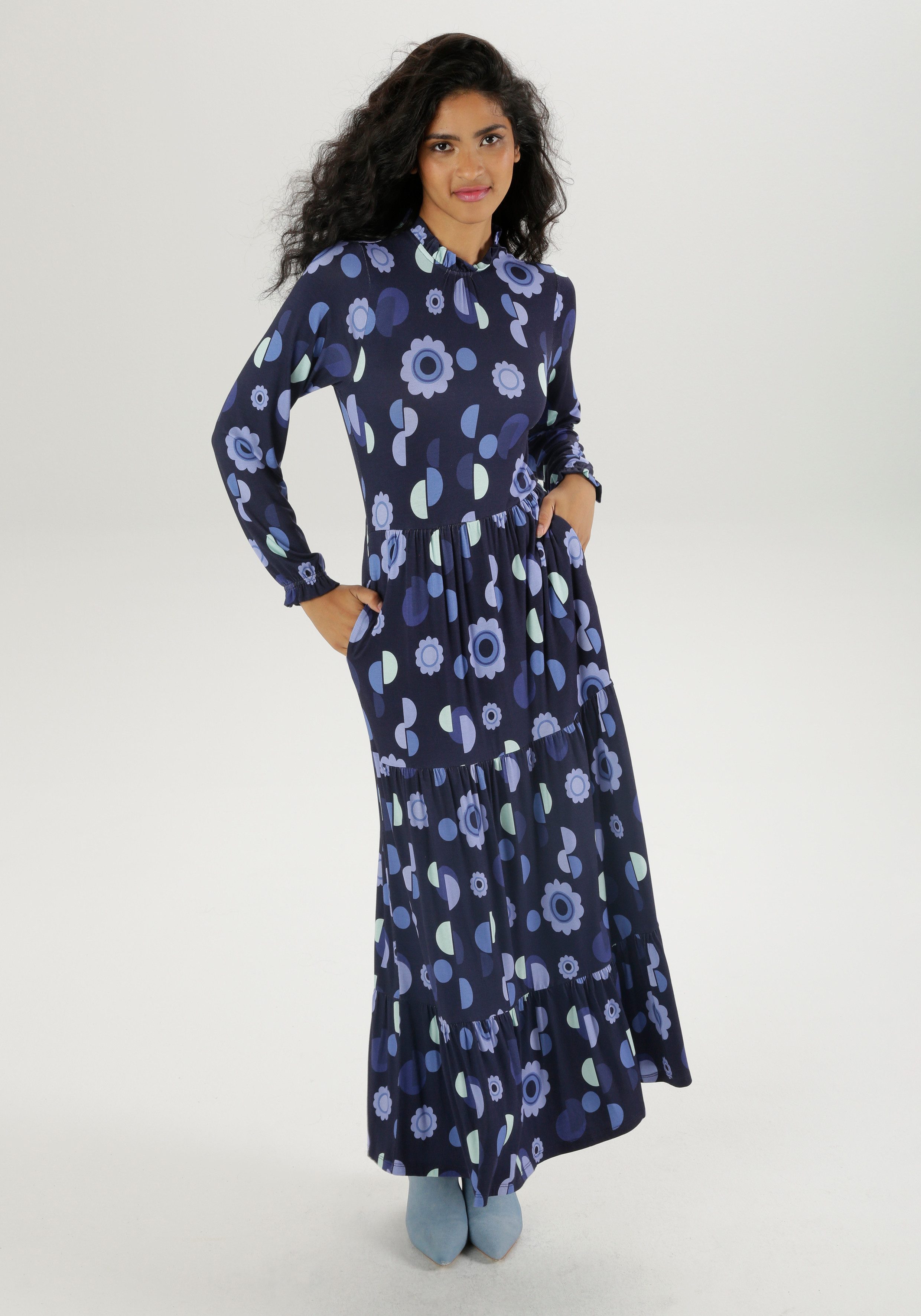 Aniston SELECTED Maxi-jurk met ruches en speelse print