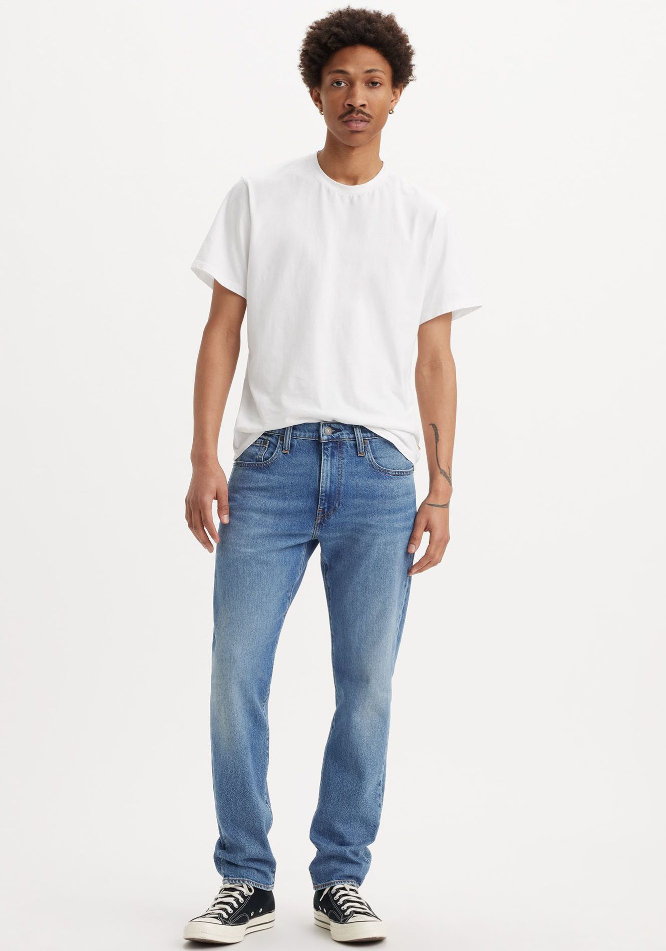 Levi's® Tapered jeans 502 TAPER in een elegante, moderne stijl
