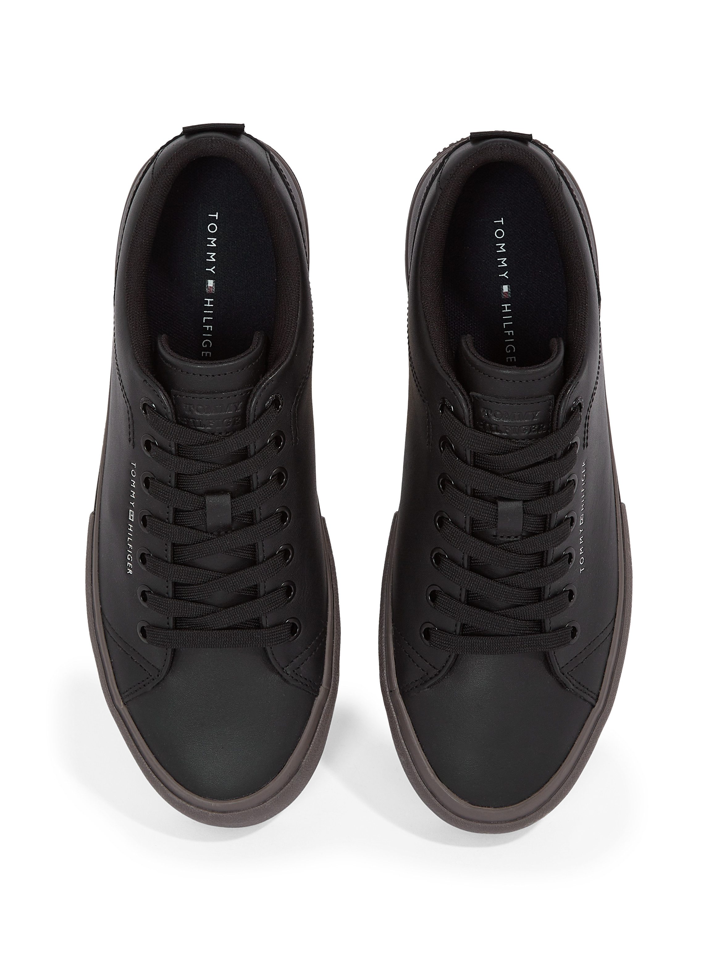 Tommy Hilfiger Sneakers TH HI VULC STREET LTH PATCH vrijetijdsschoen, lage schoen, veterschoen met kleine logovlag